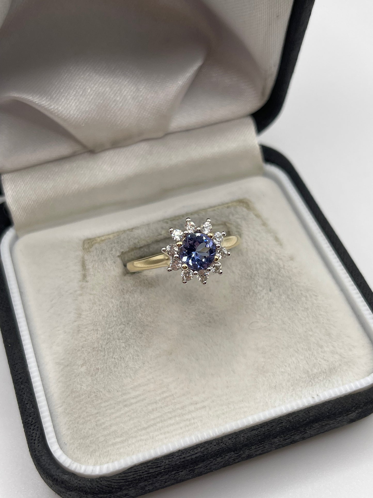 9ct gold tanzanite and zircon ring