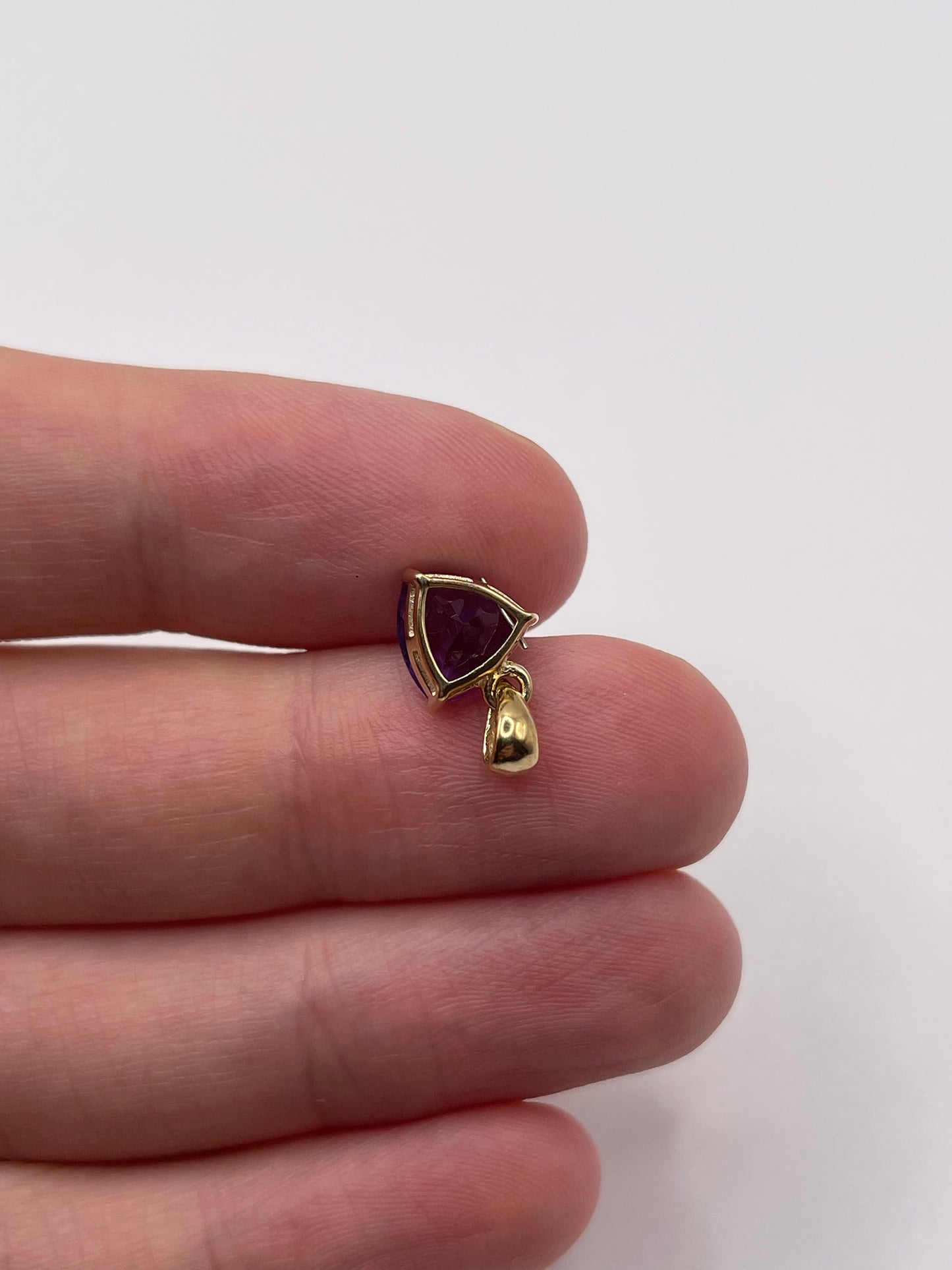 9ct gold amethyst pendant