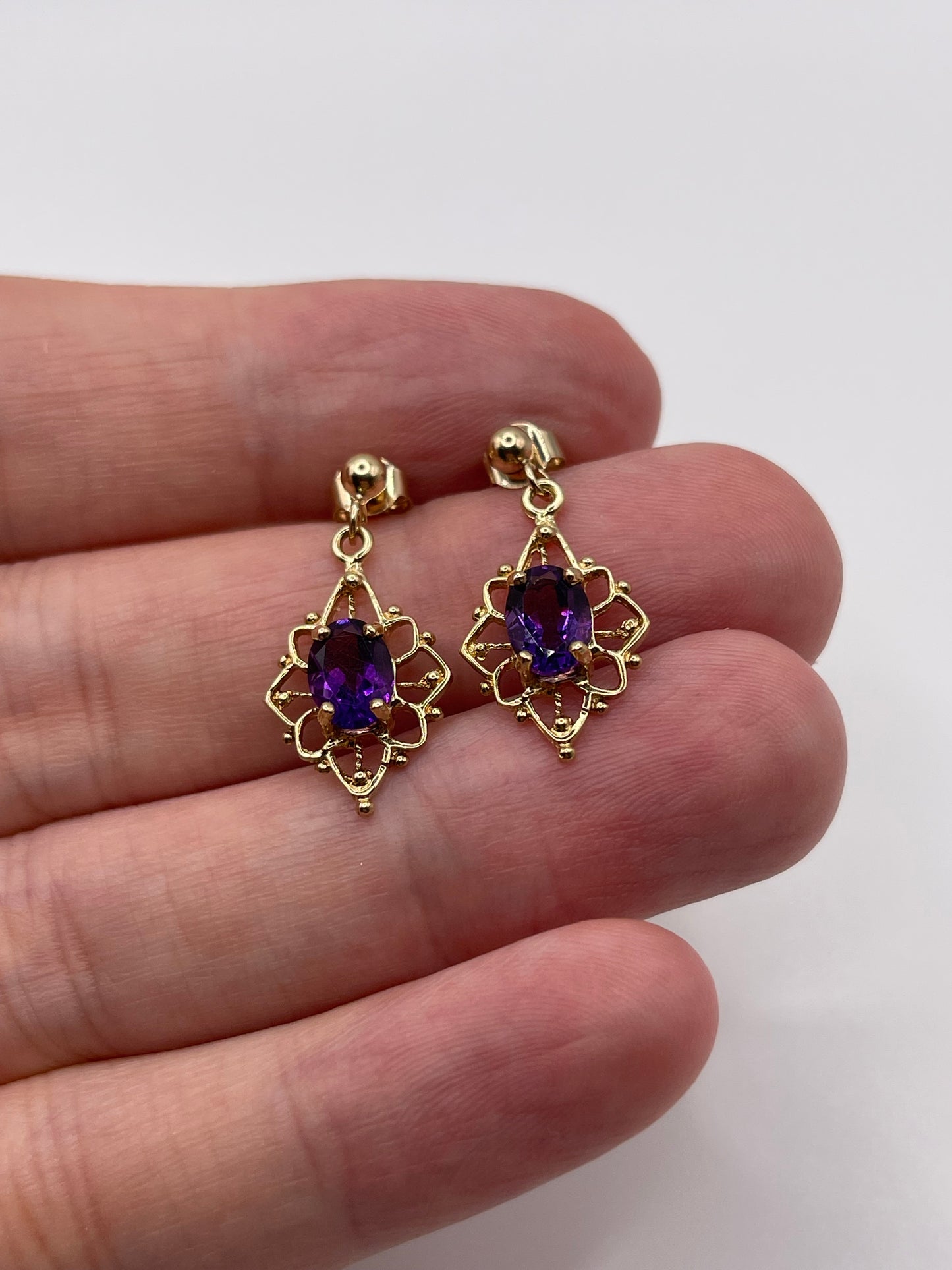 9ct gold amethyst earrings
