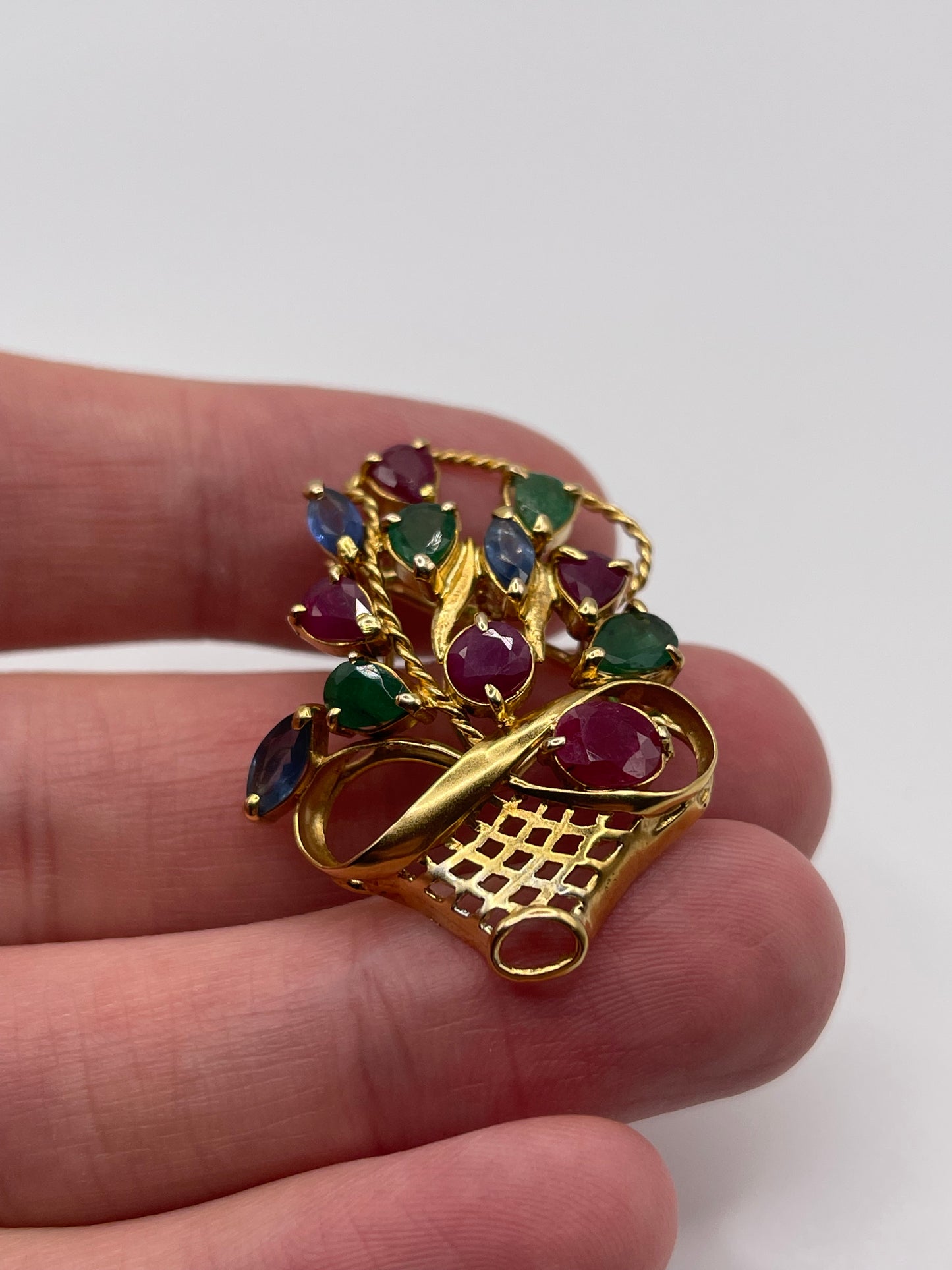 9ct gold ruby, emerald and sapphire brooch