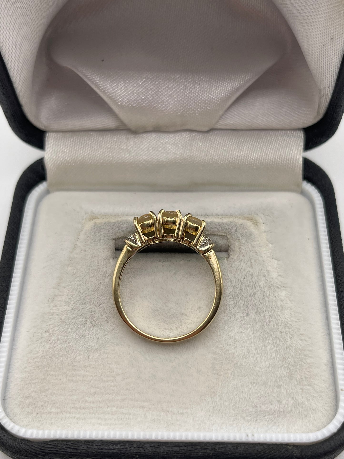 9ct gold opal and diamond ring