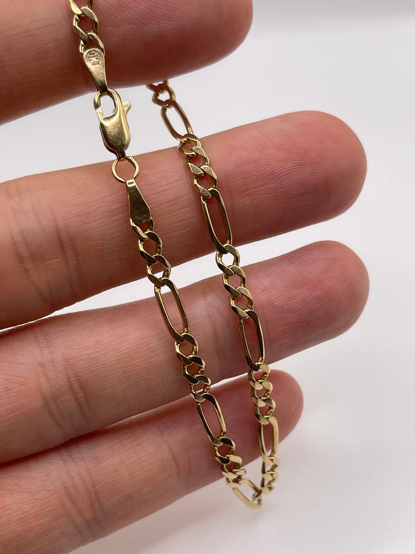 9ct gold bracelet