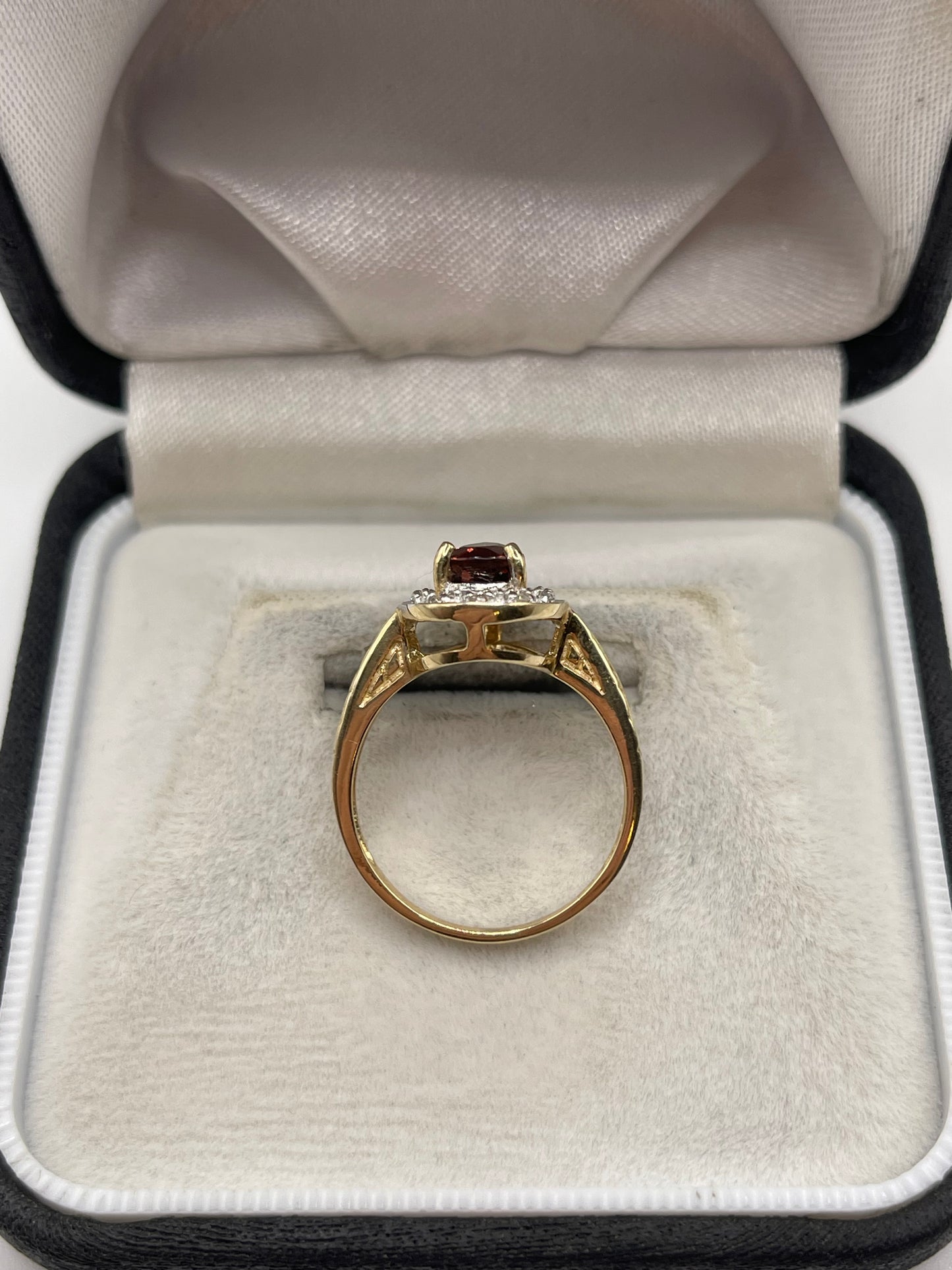 9ct gold tourmaline and diamond ring