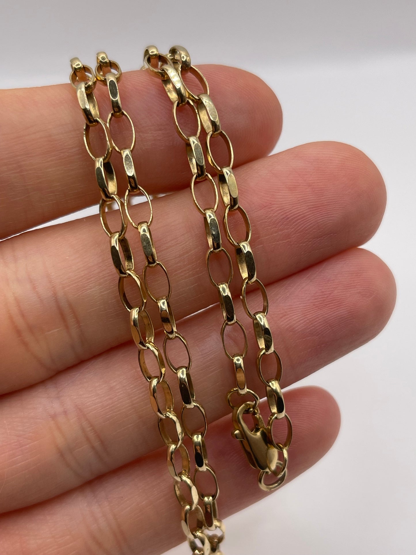 9ct gold chain 275
