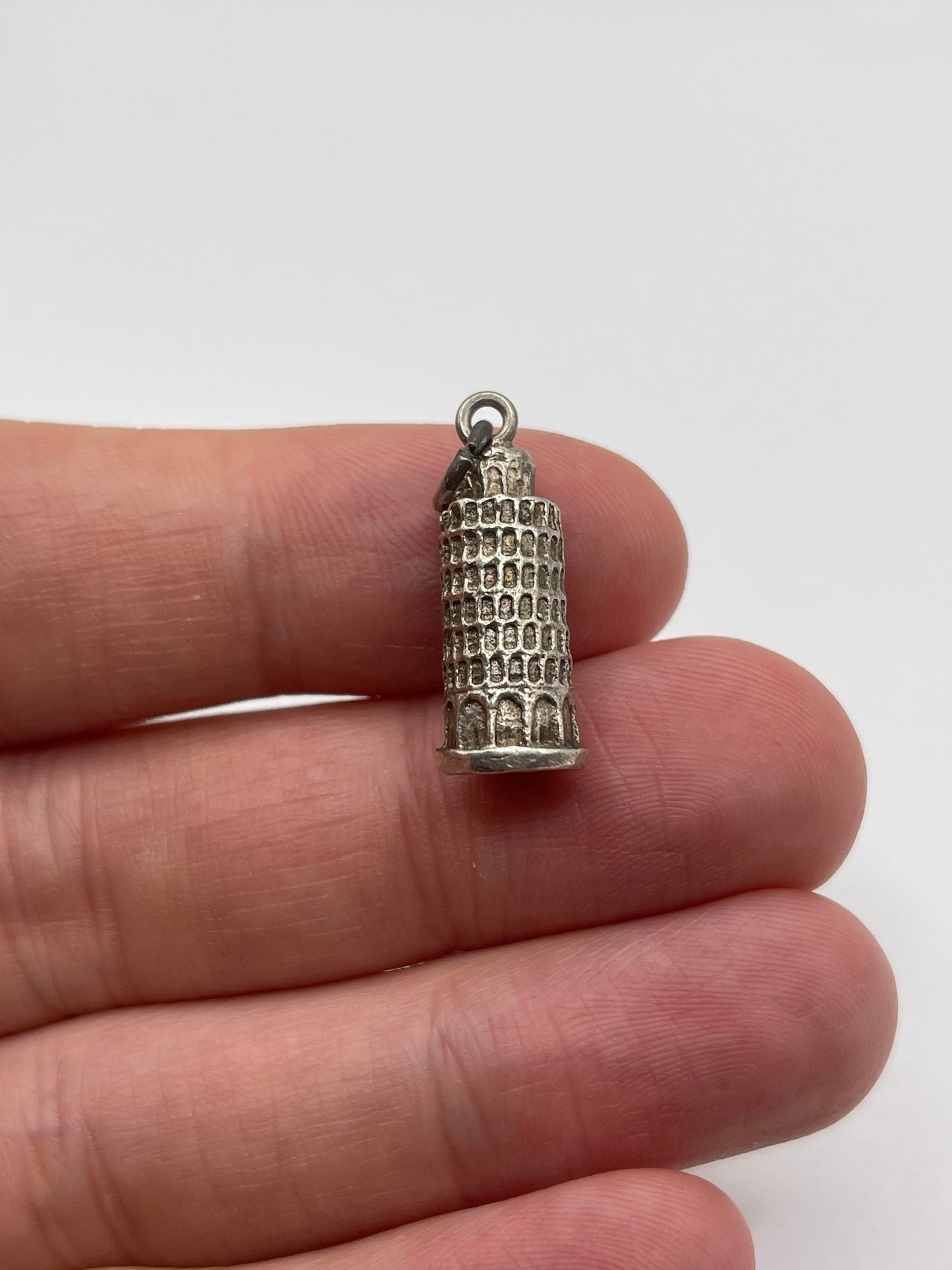 Silver leaning tower of pisa charm