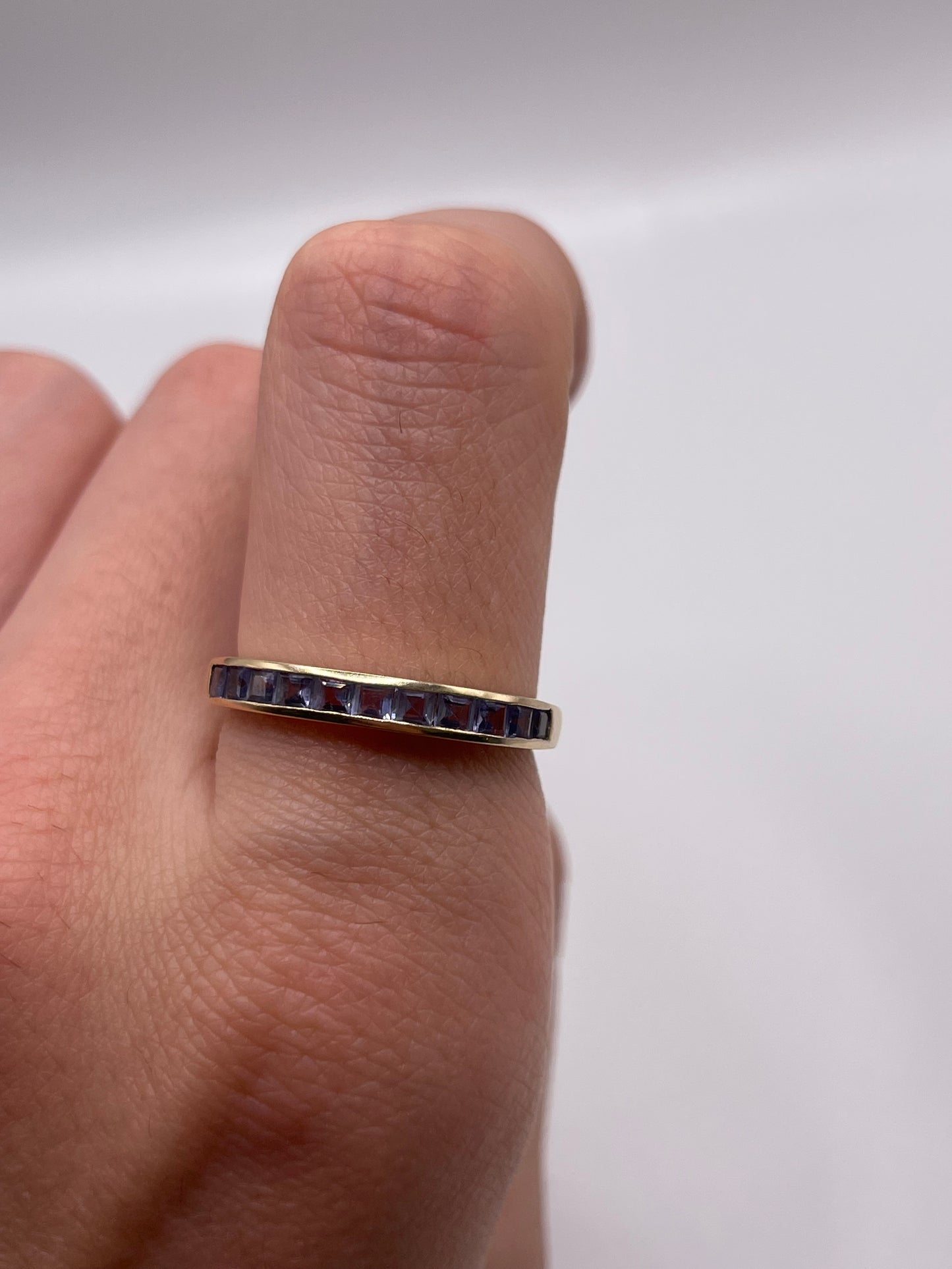 9ct gold tanzanite ring