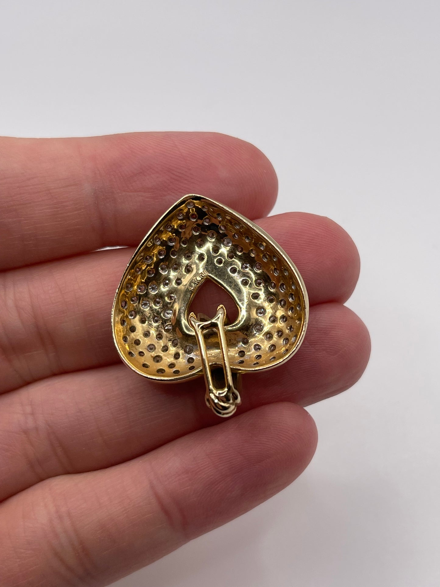 14ct gold diamond heart pendant