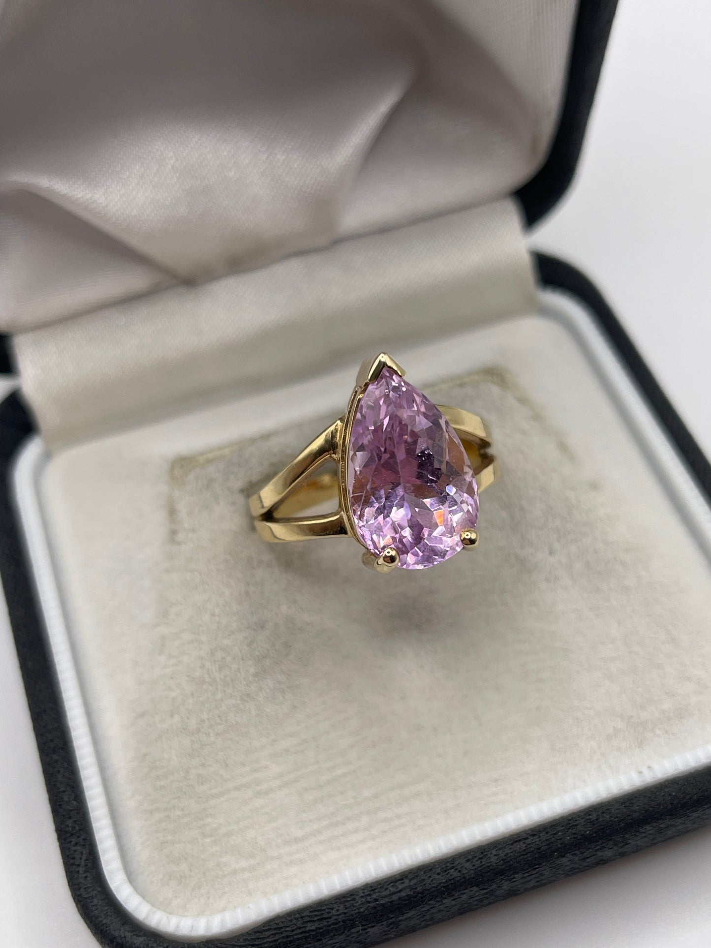 14ct gold kunzite ring