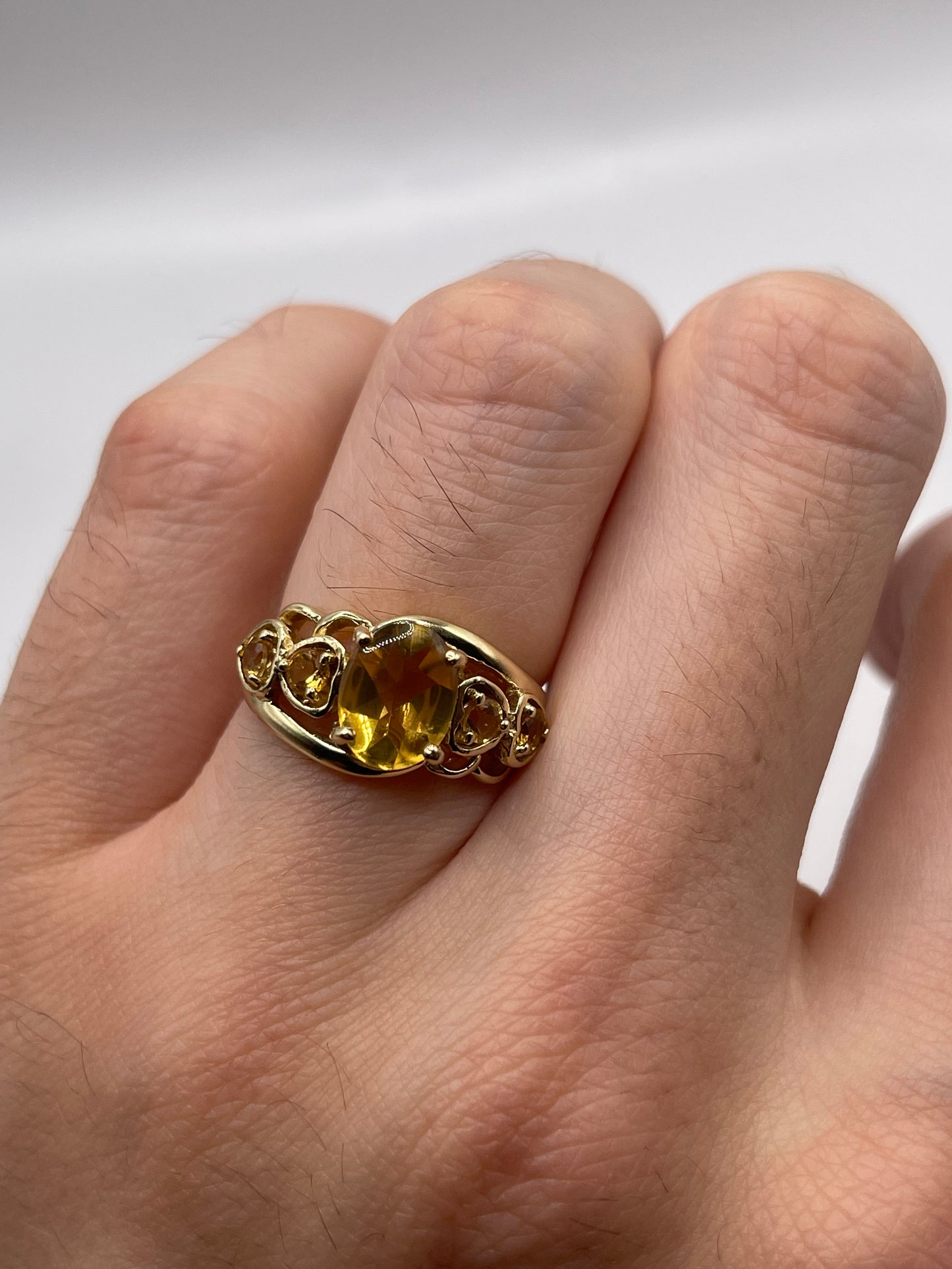 9ct gold citrine ring