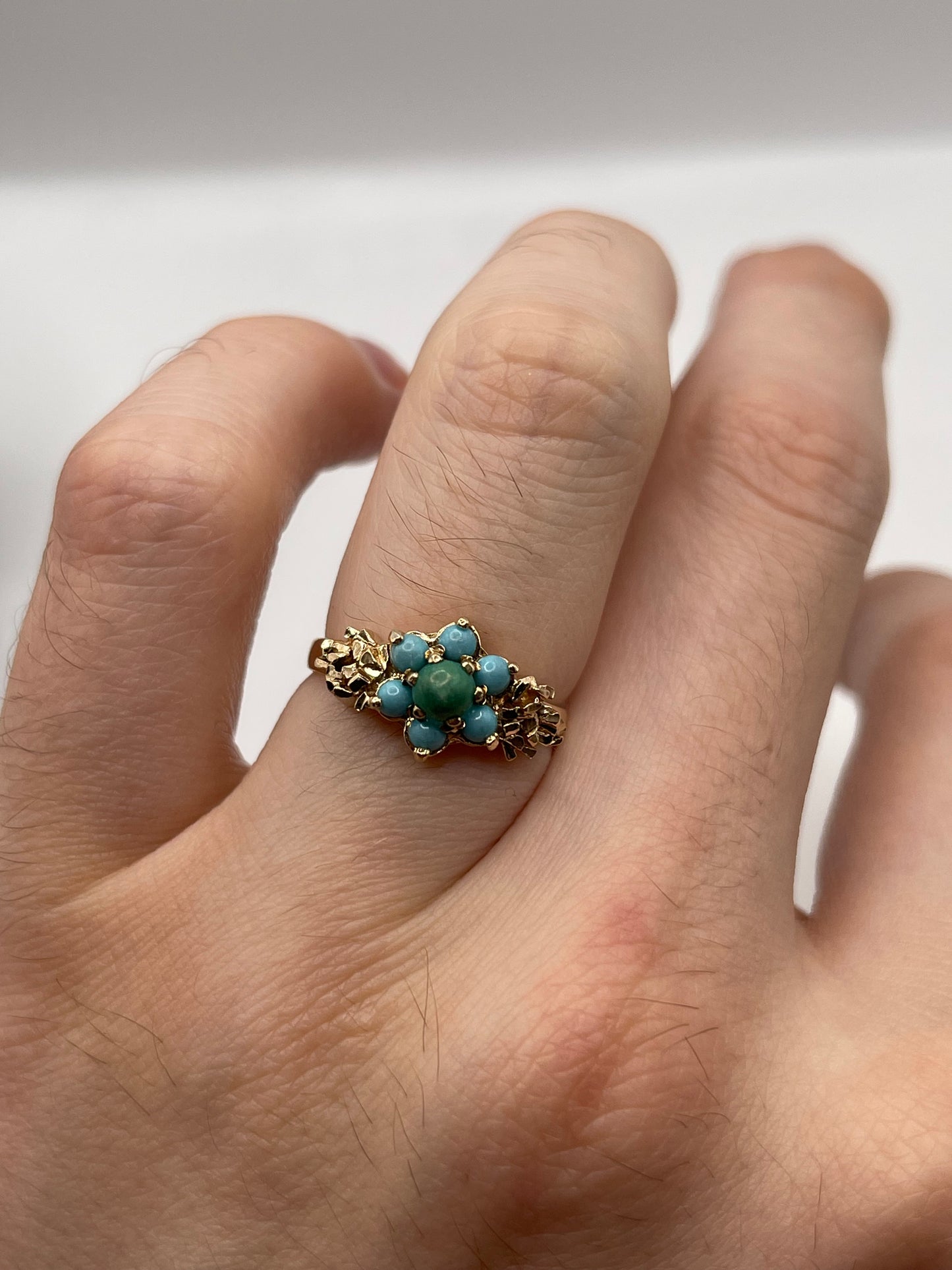 9ct gold turquoise cluster ring