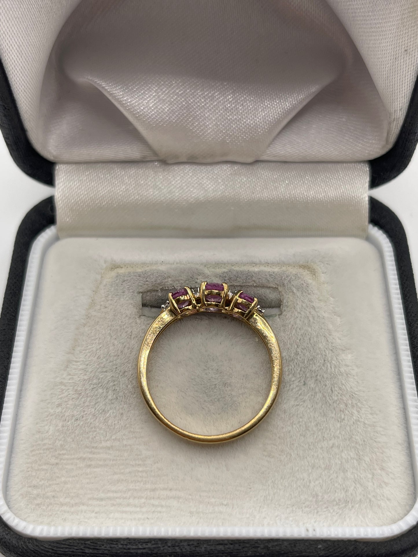 9ct gold pink sapphire and diamond ring