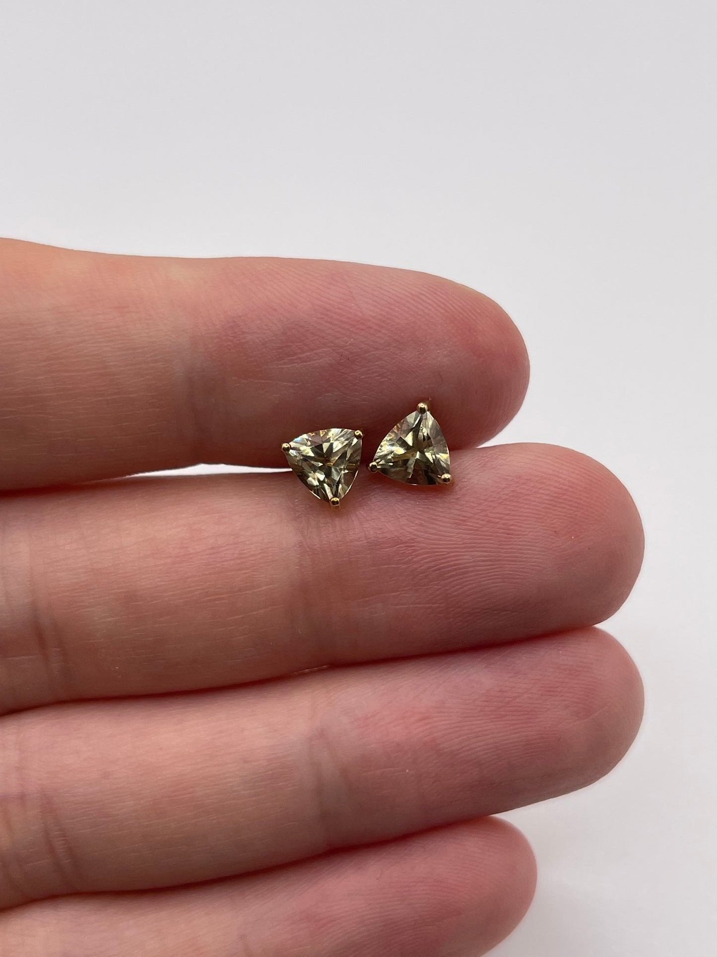 9ct gold quartz earrings
