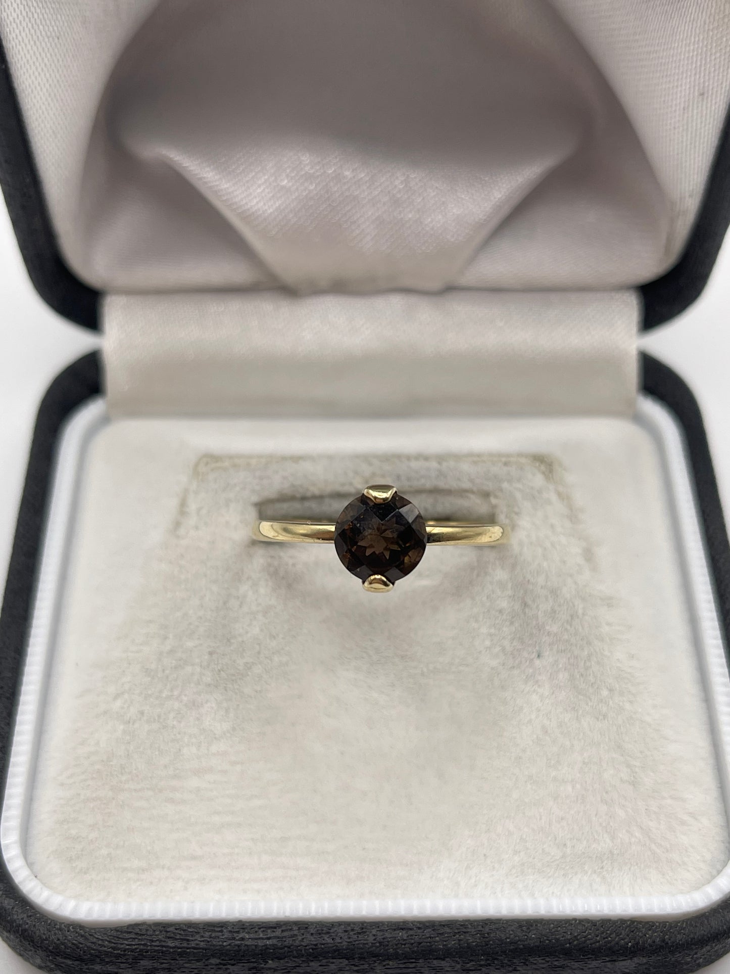 9ct gold Smokey quartz ring