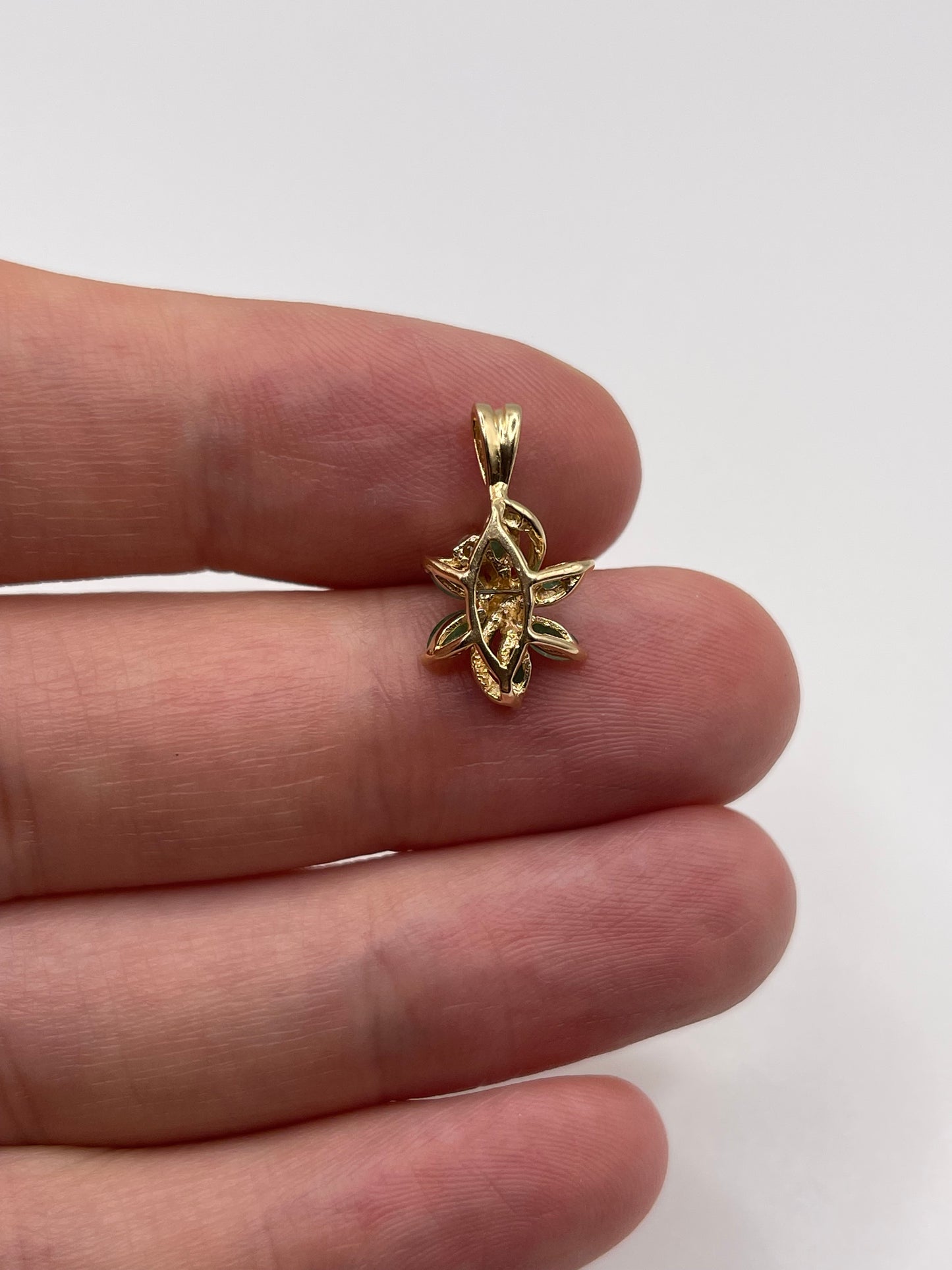 9ct gold emerald and diamond pendant