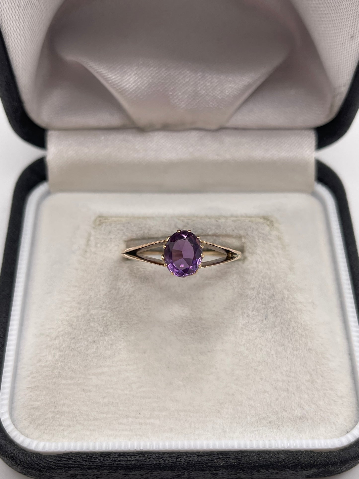 9ct gold amethyst ring