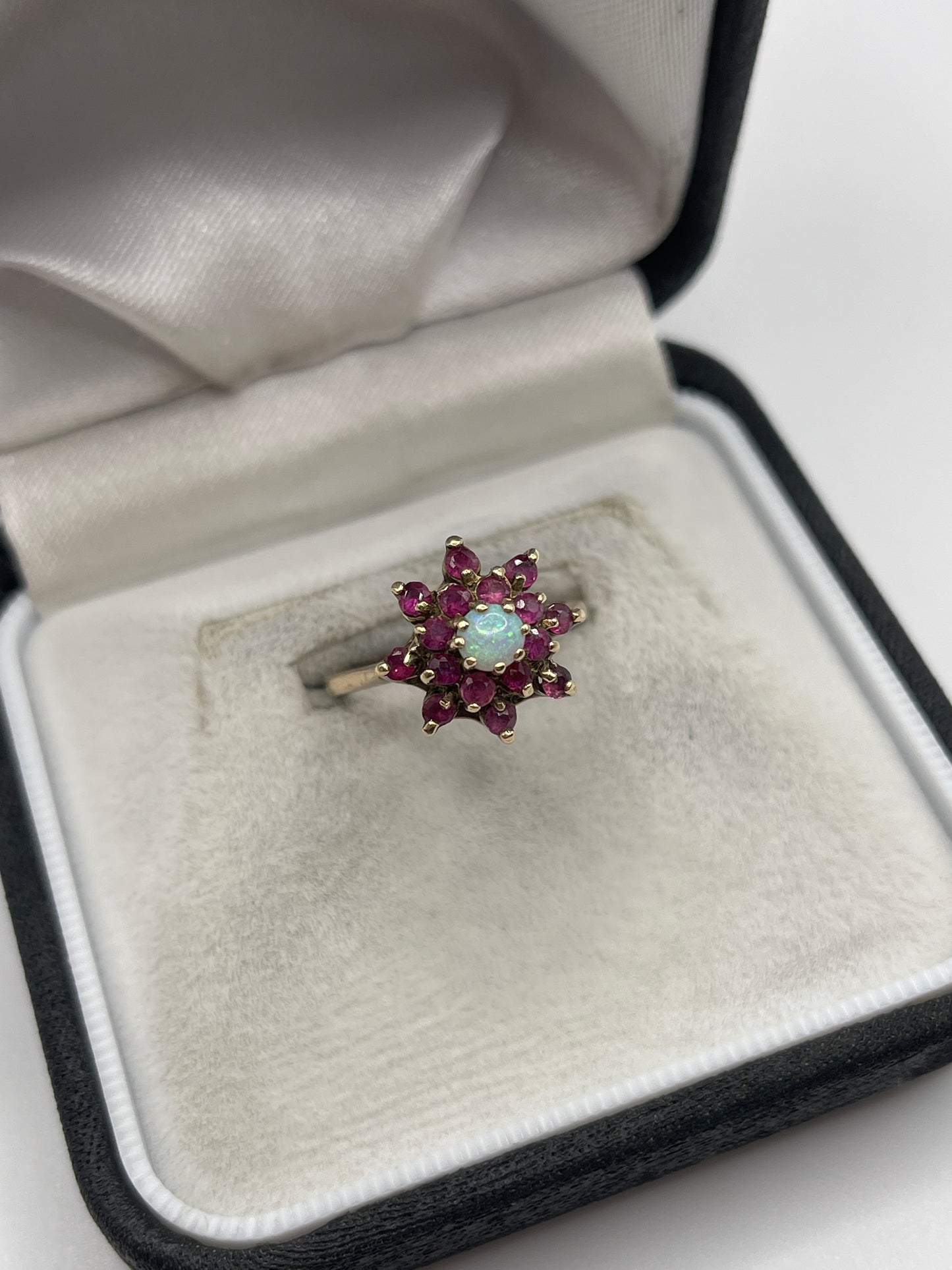 9ct gold ruby and opal ring