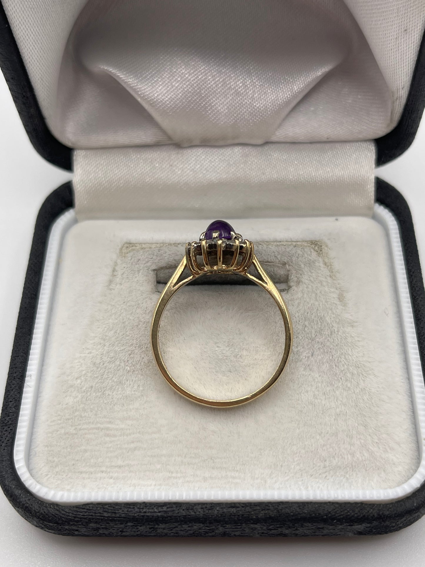 9ct gold cabochon amethyst and diamond ring