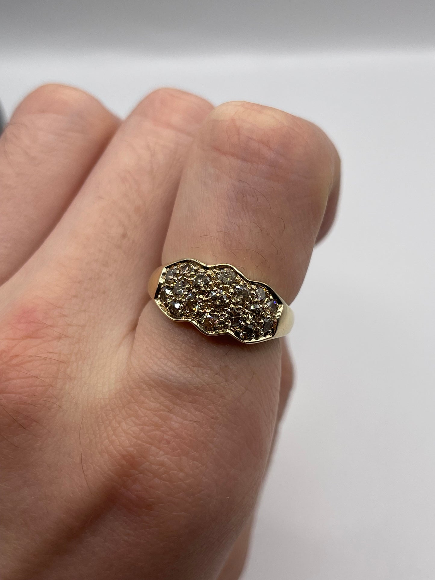 9ct gold diamond cluster ring
