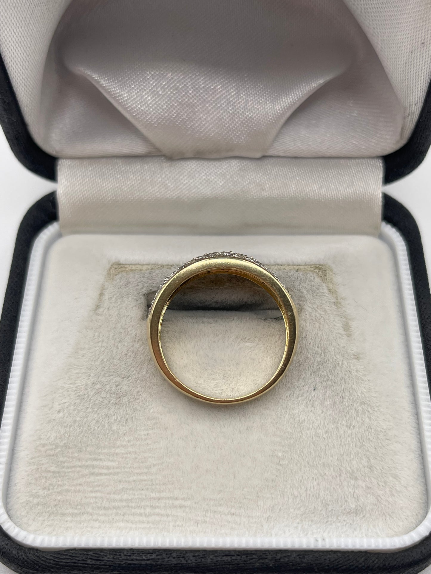 9ct gold diamond cluster ring