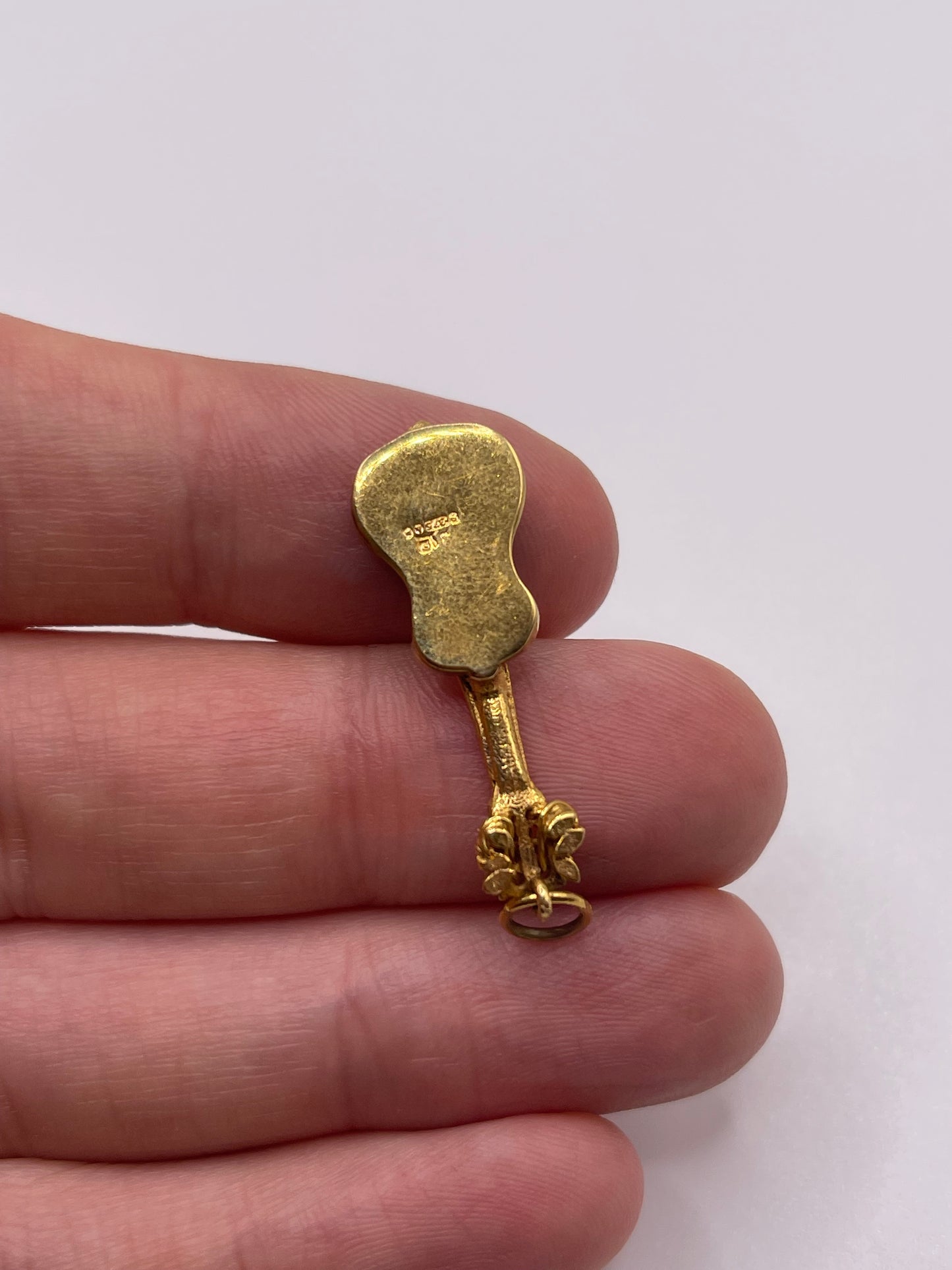 9ct gold guitar charm