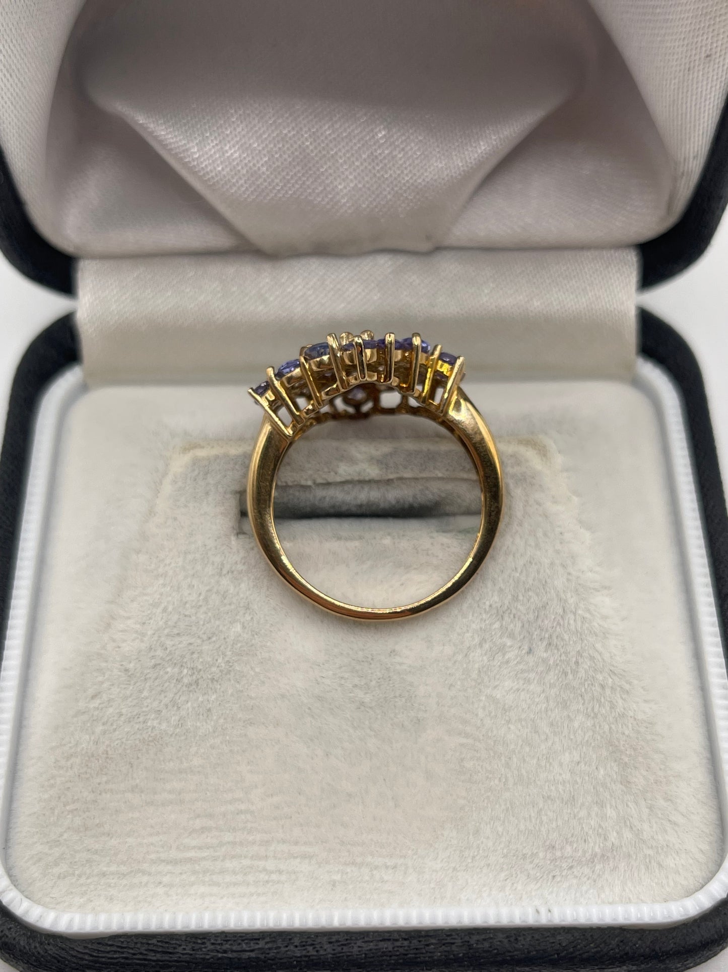 9ct gold tanzanite cluster ring