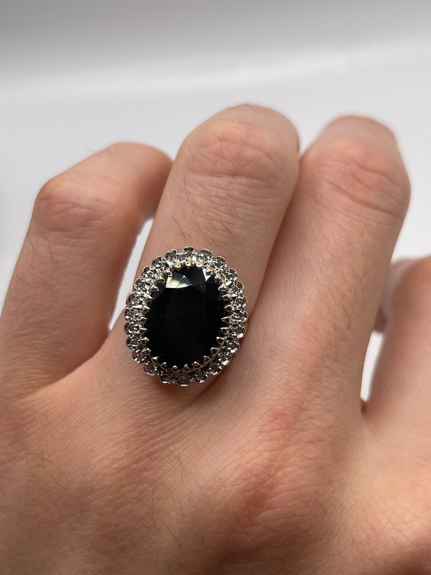 9ct gold sapphire and diamond ring
