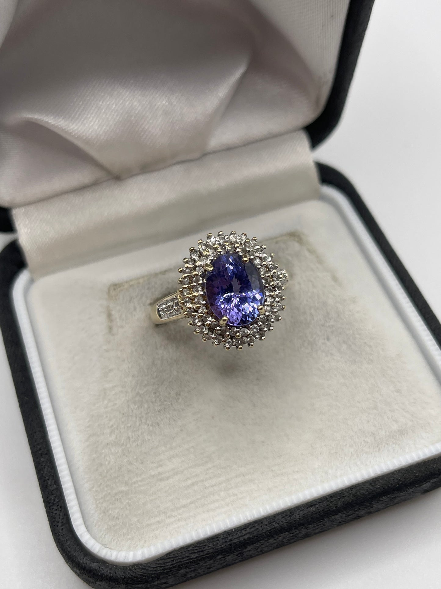 9ct gold tanzanite and zircon ring
