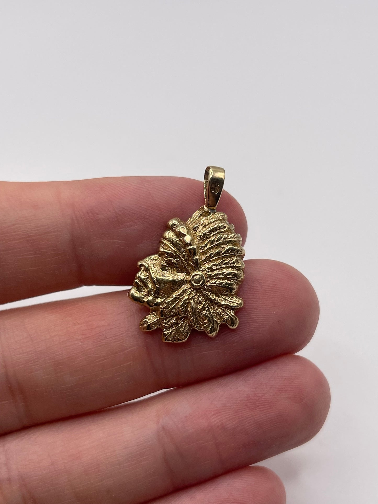9ct gold Native American pendant