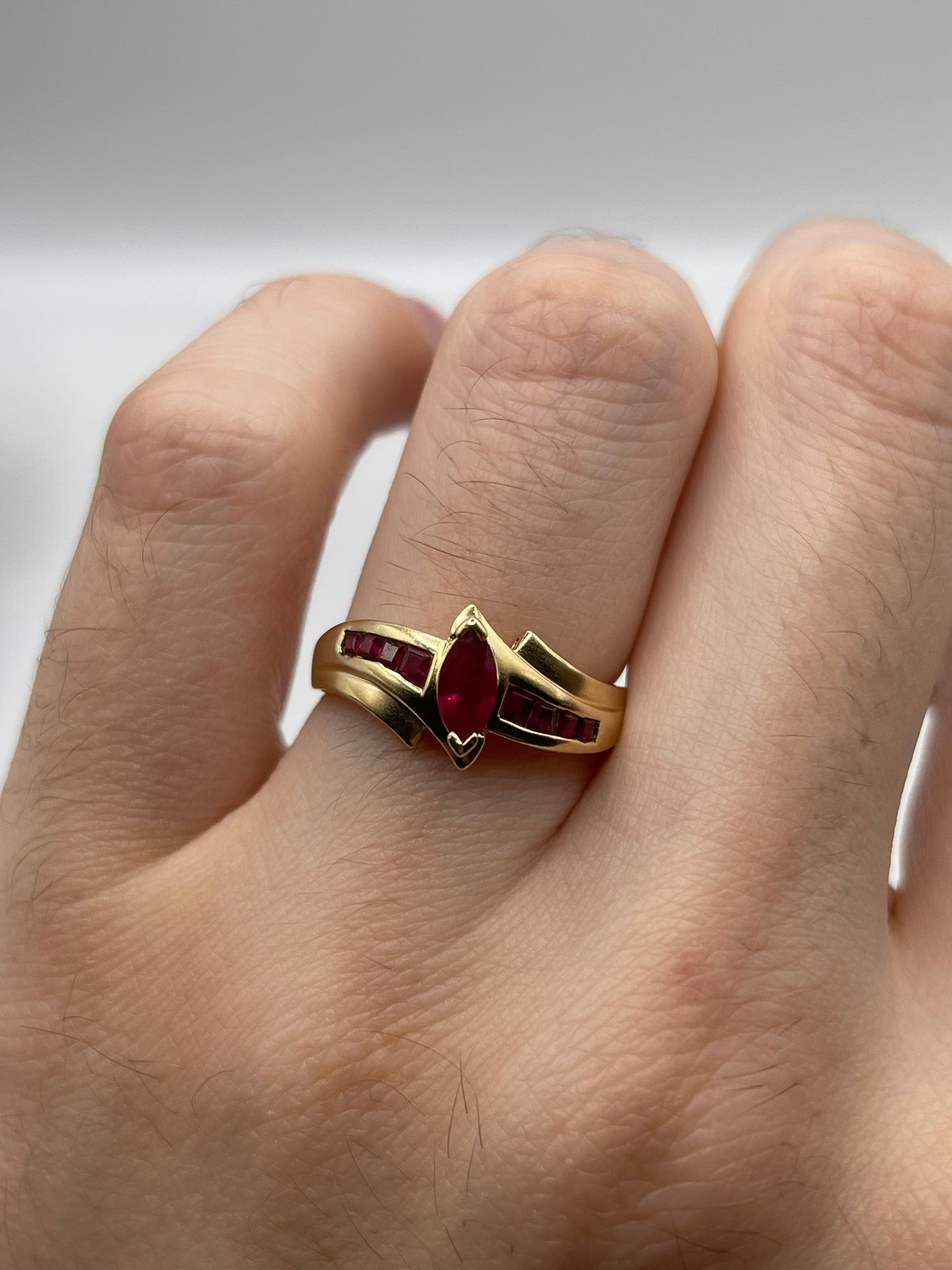 14ct gold ruby ring