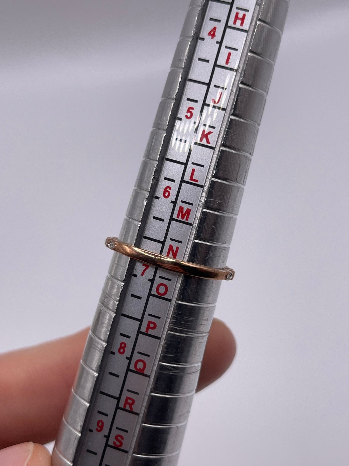 9ct rose gold morganite and diamond ring