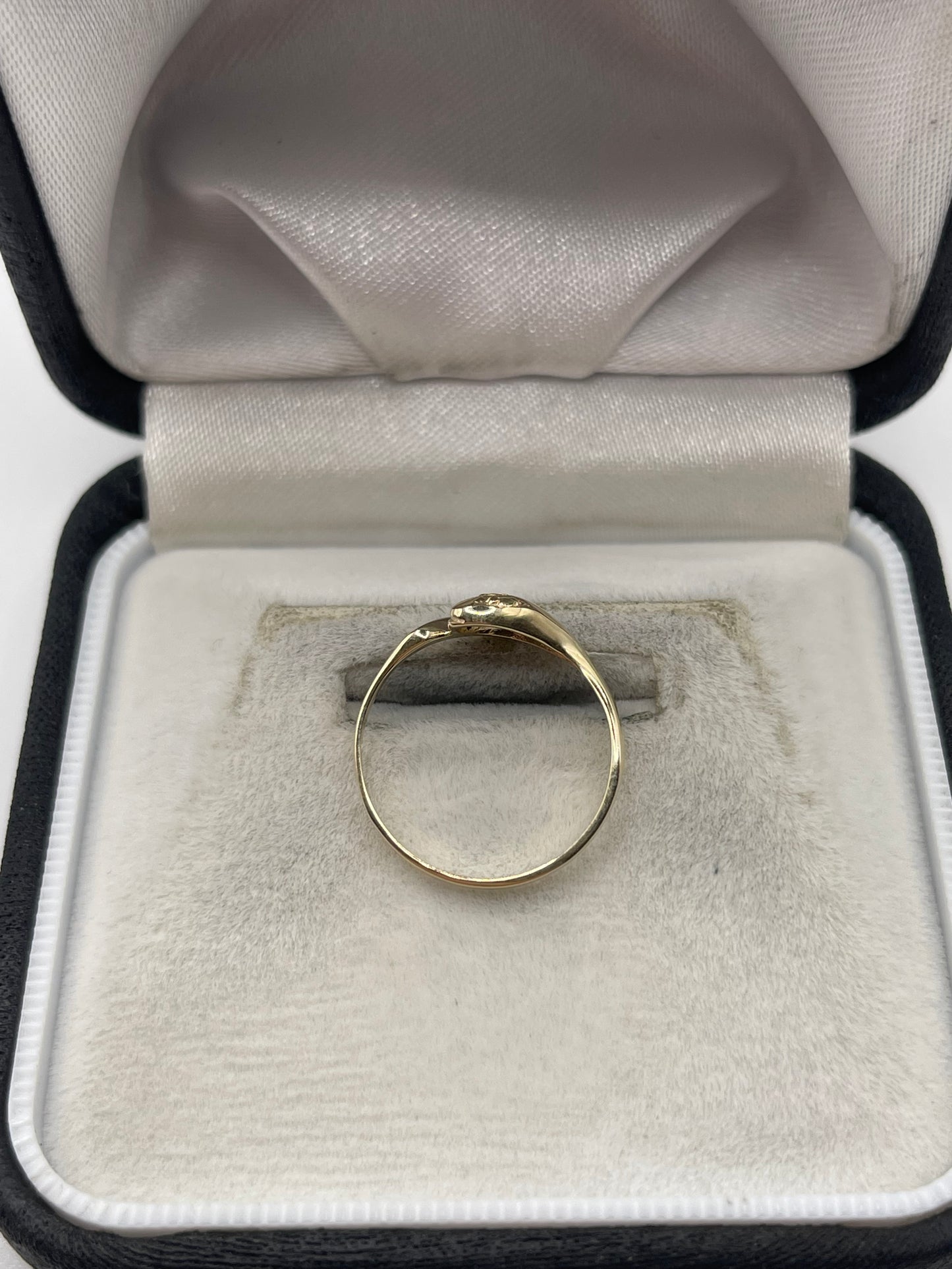 9ct gold snake ring