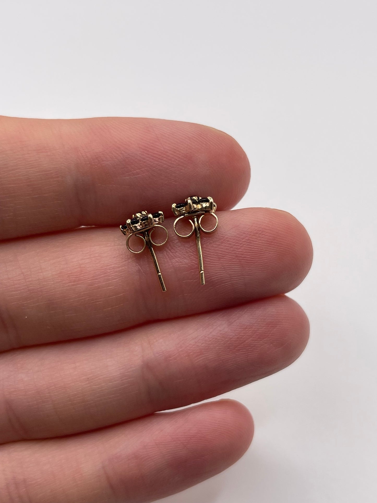 9ct gold sapphire cluster earrings