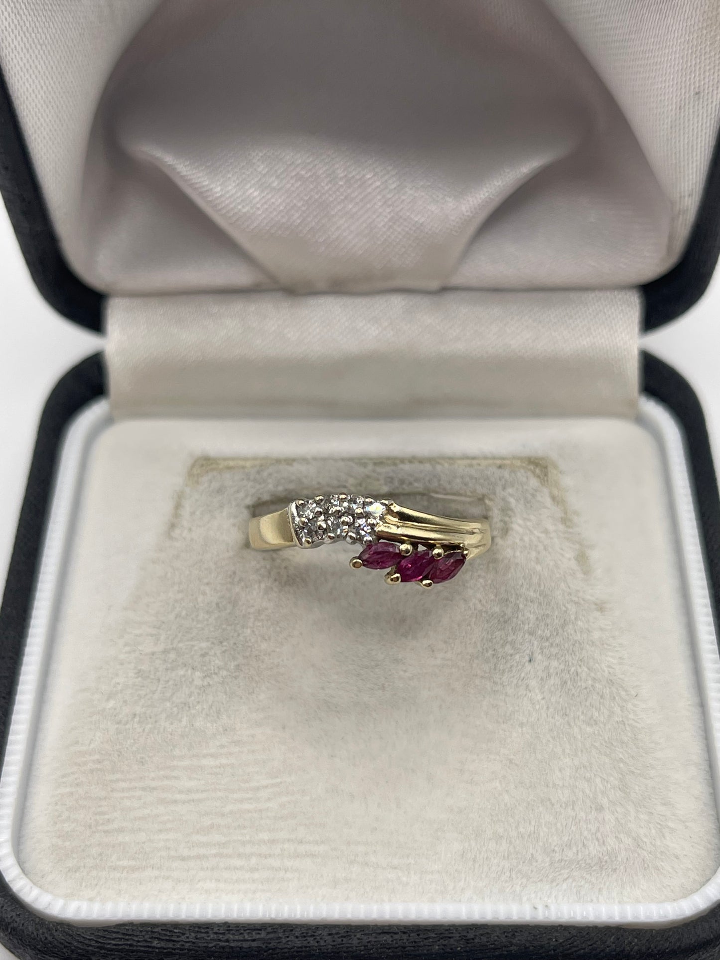 9ct gold ruby and diamond ring