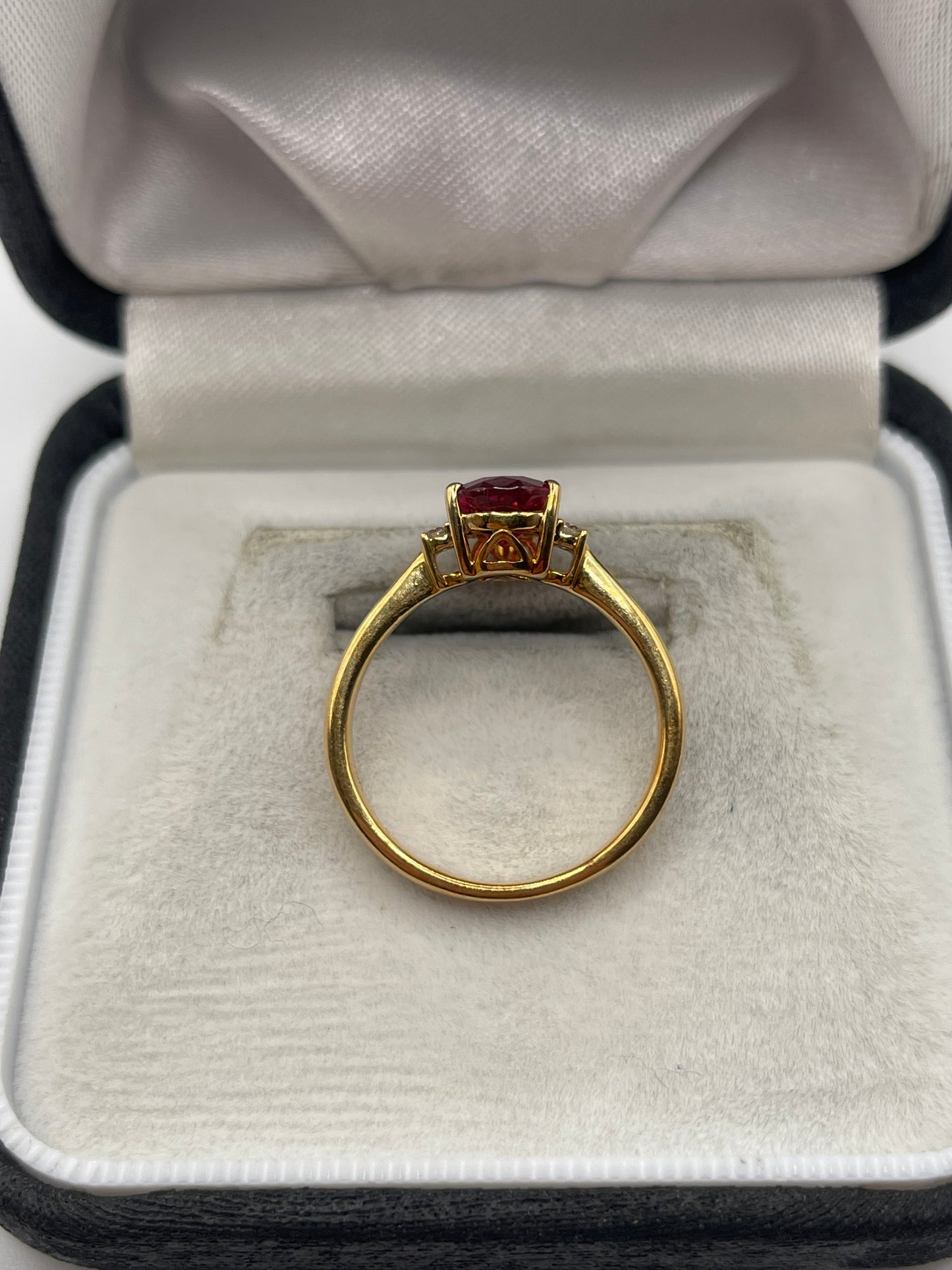 18ct gold tourmaline and diamond ring