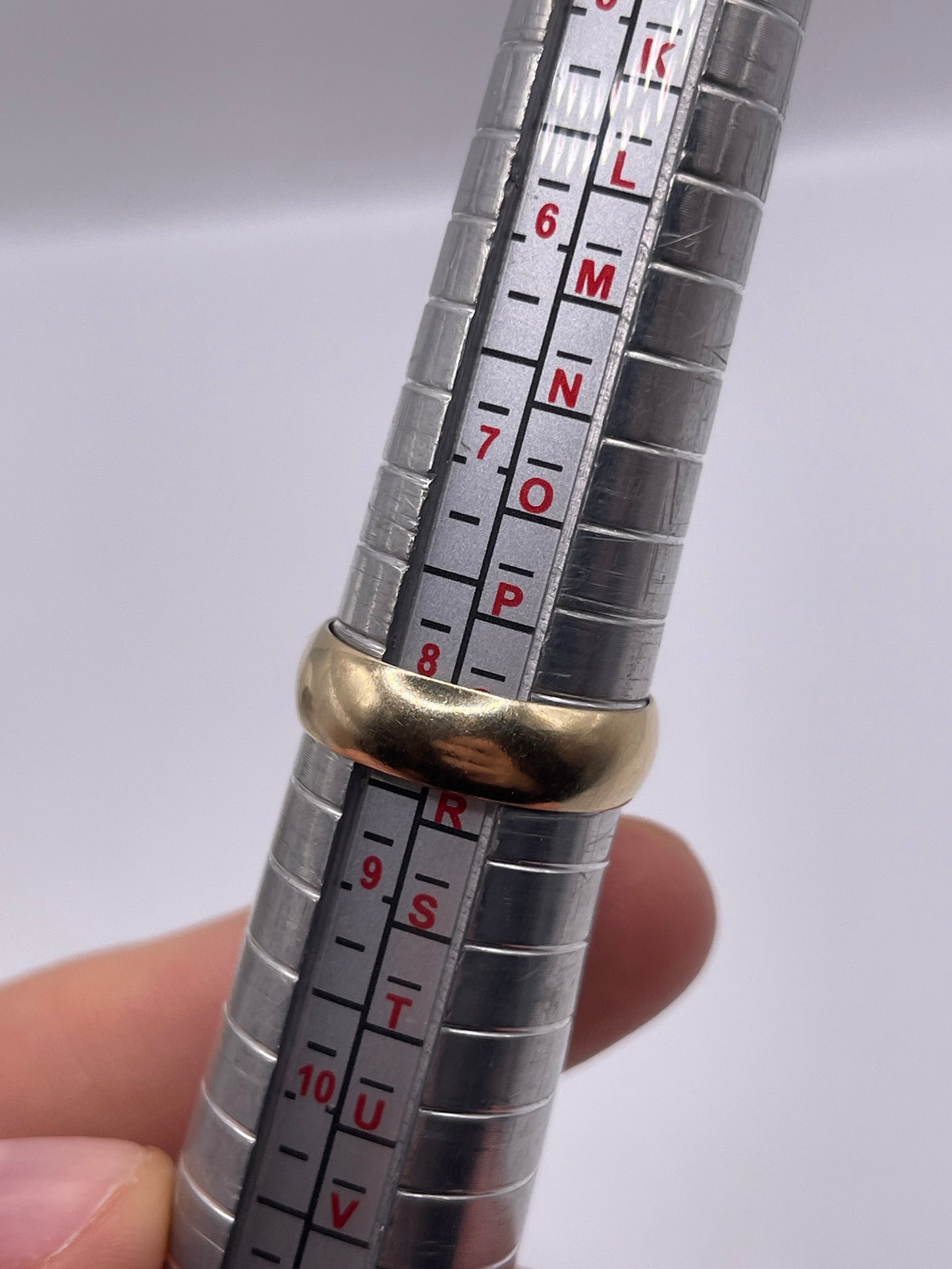 9ct gold band