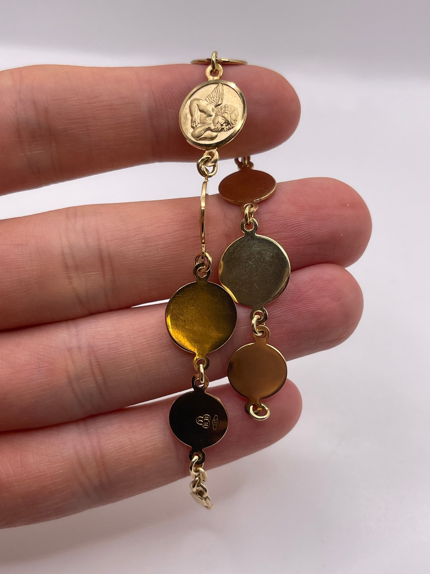 9ct gold cherub bracelet