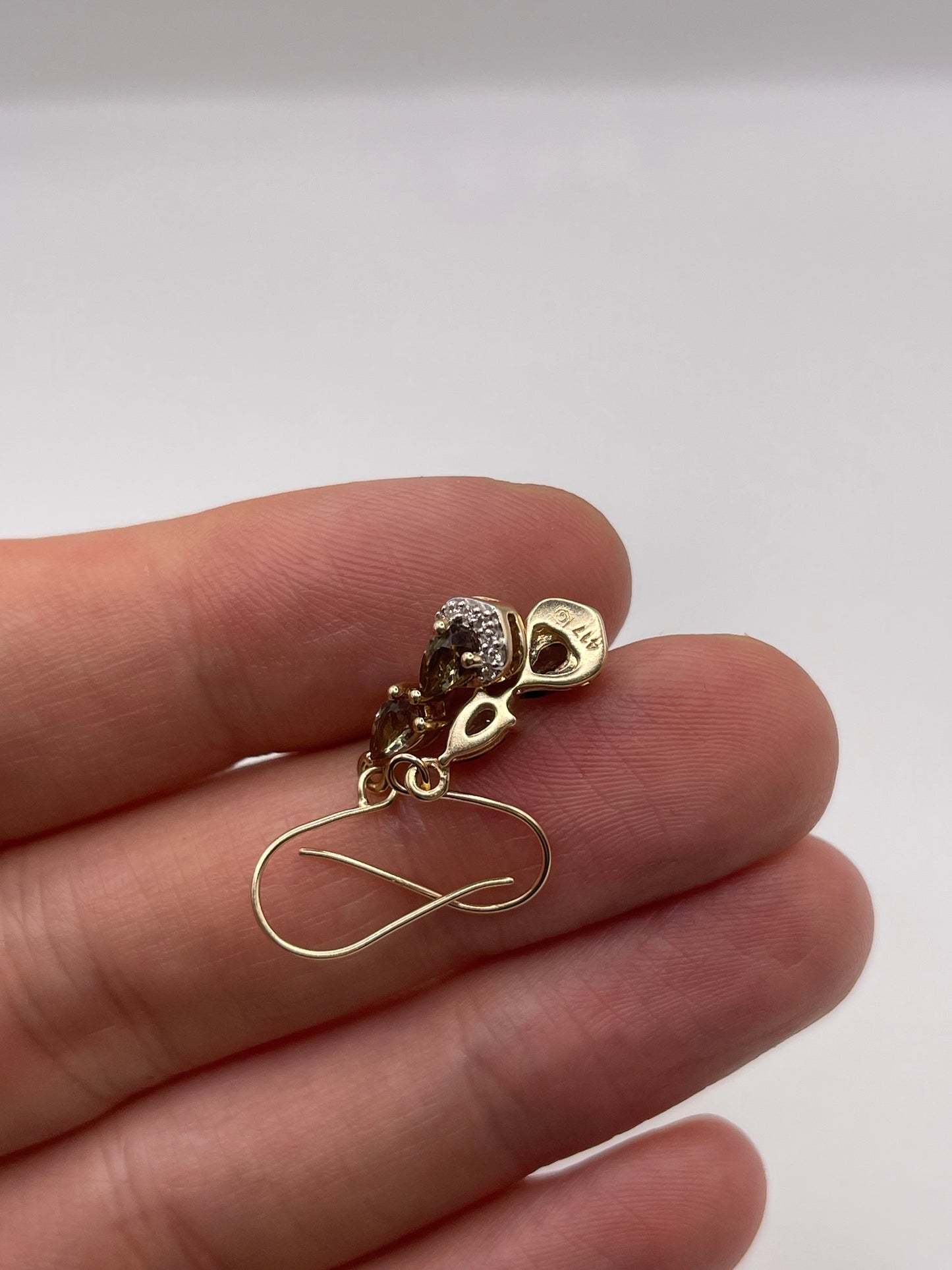 8ct gold quartz and zircon earrings