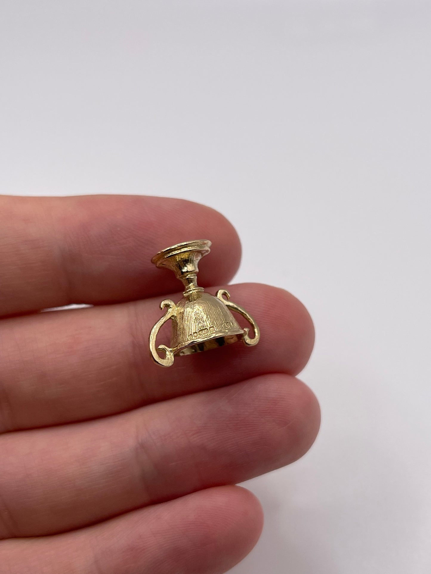 9ct gold trophy charm