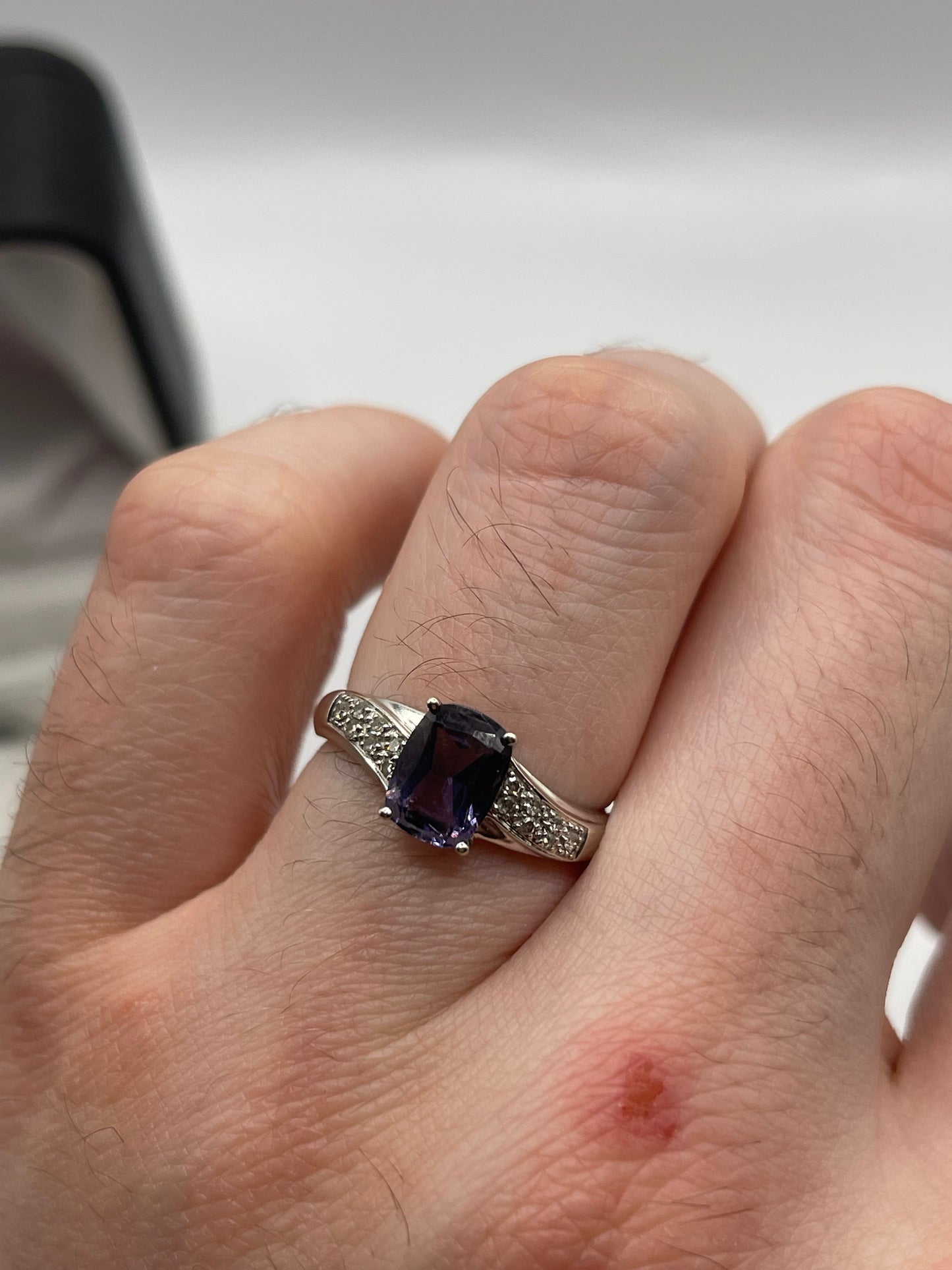 9ct white blueberry quartz and diamond ring