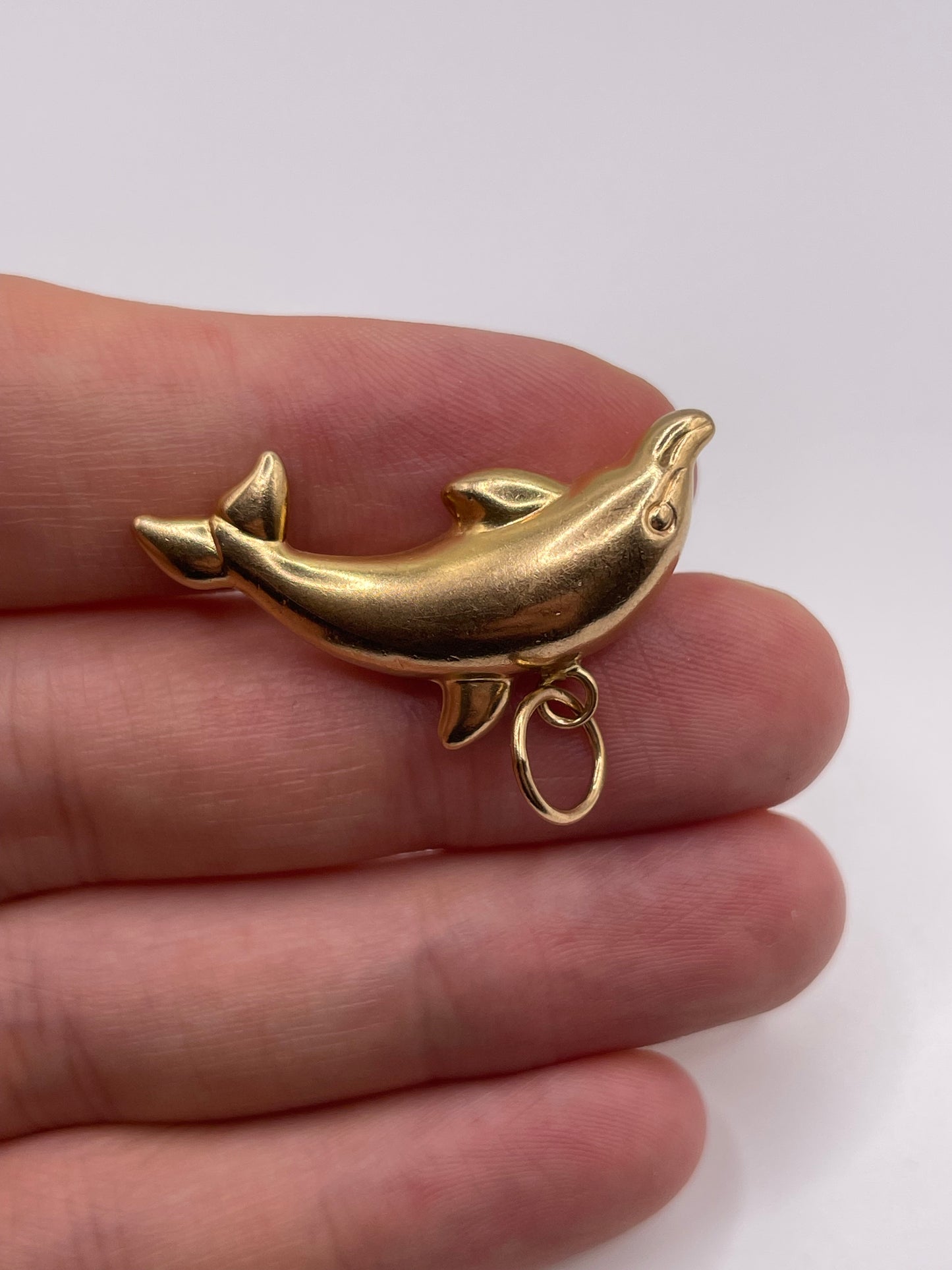 9ct gold dolphin charm