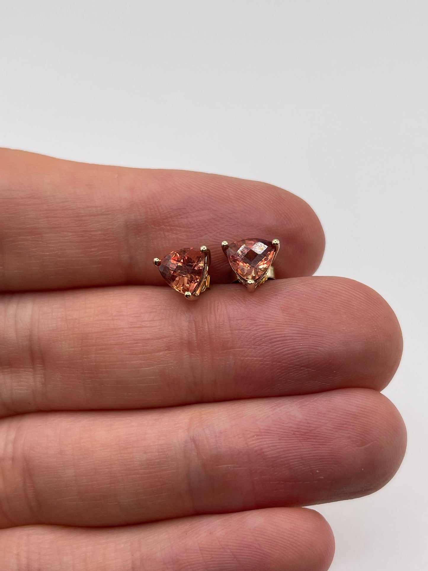 9ct gold quartz earrings