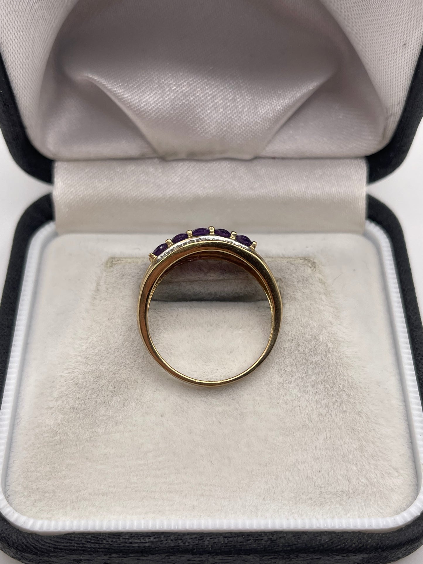 9ct gold amethyst and diamond ring