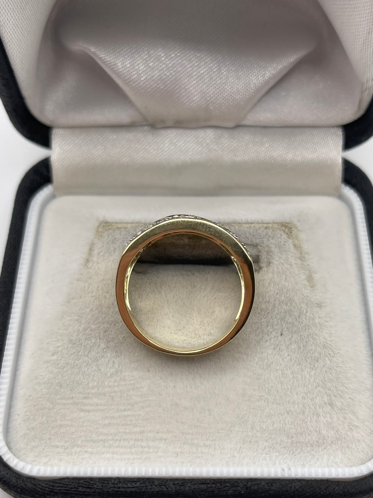 9ct gold diamond cluster ring