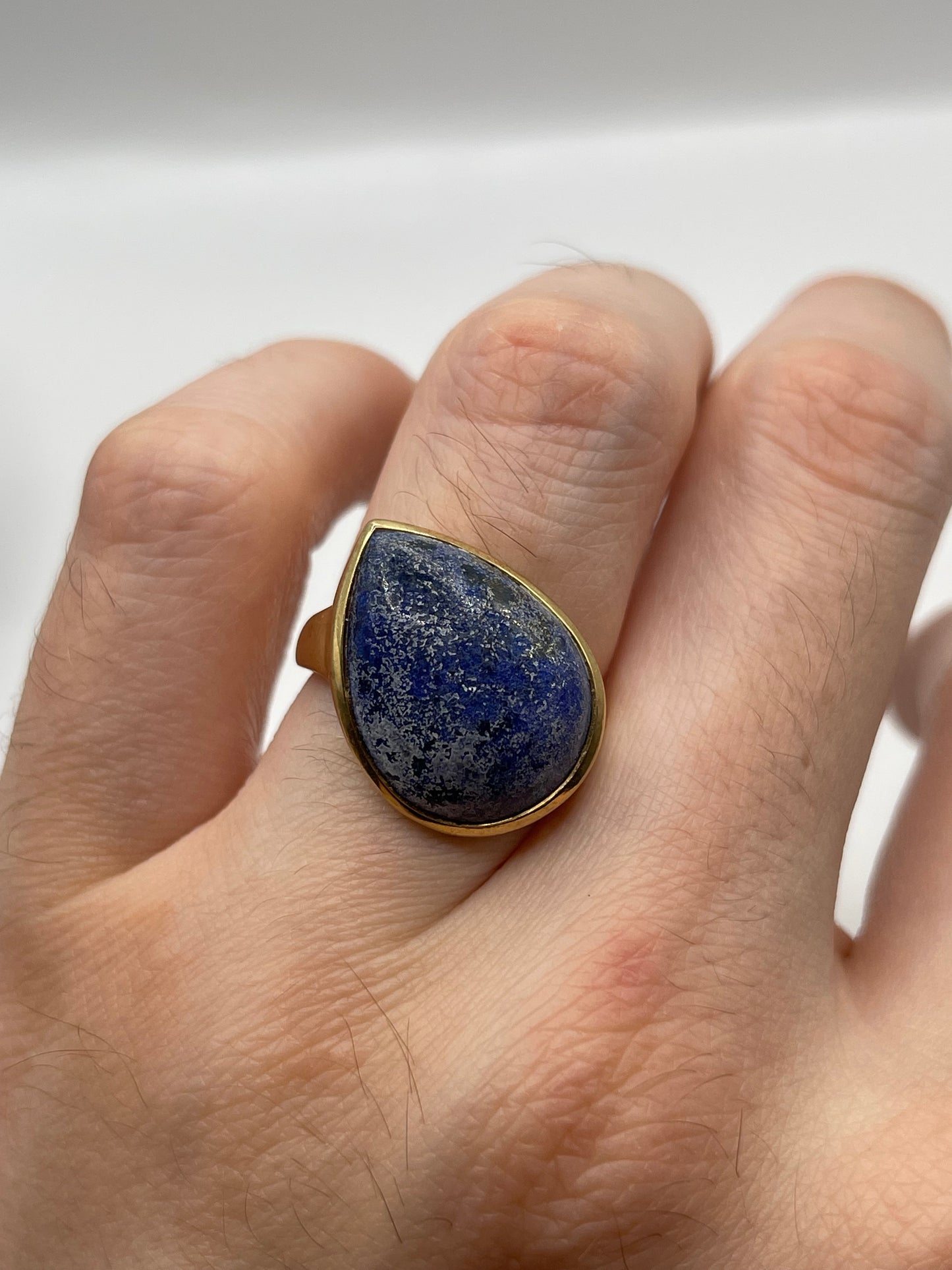 9ct gold sodalite ring