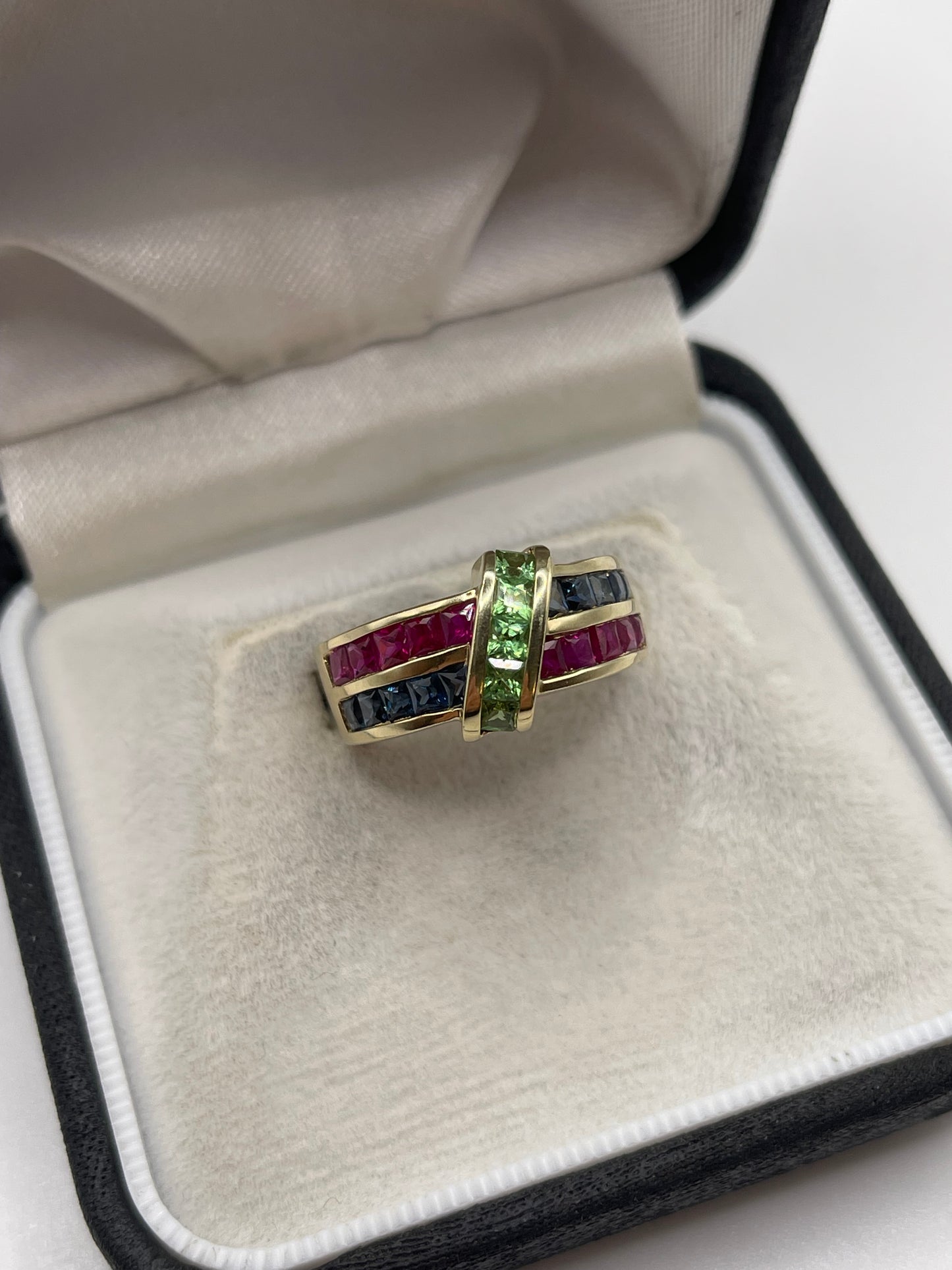 9ct gold ruby, sapphire and garnet ring