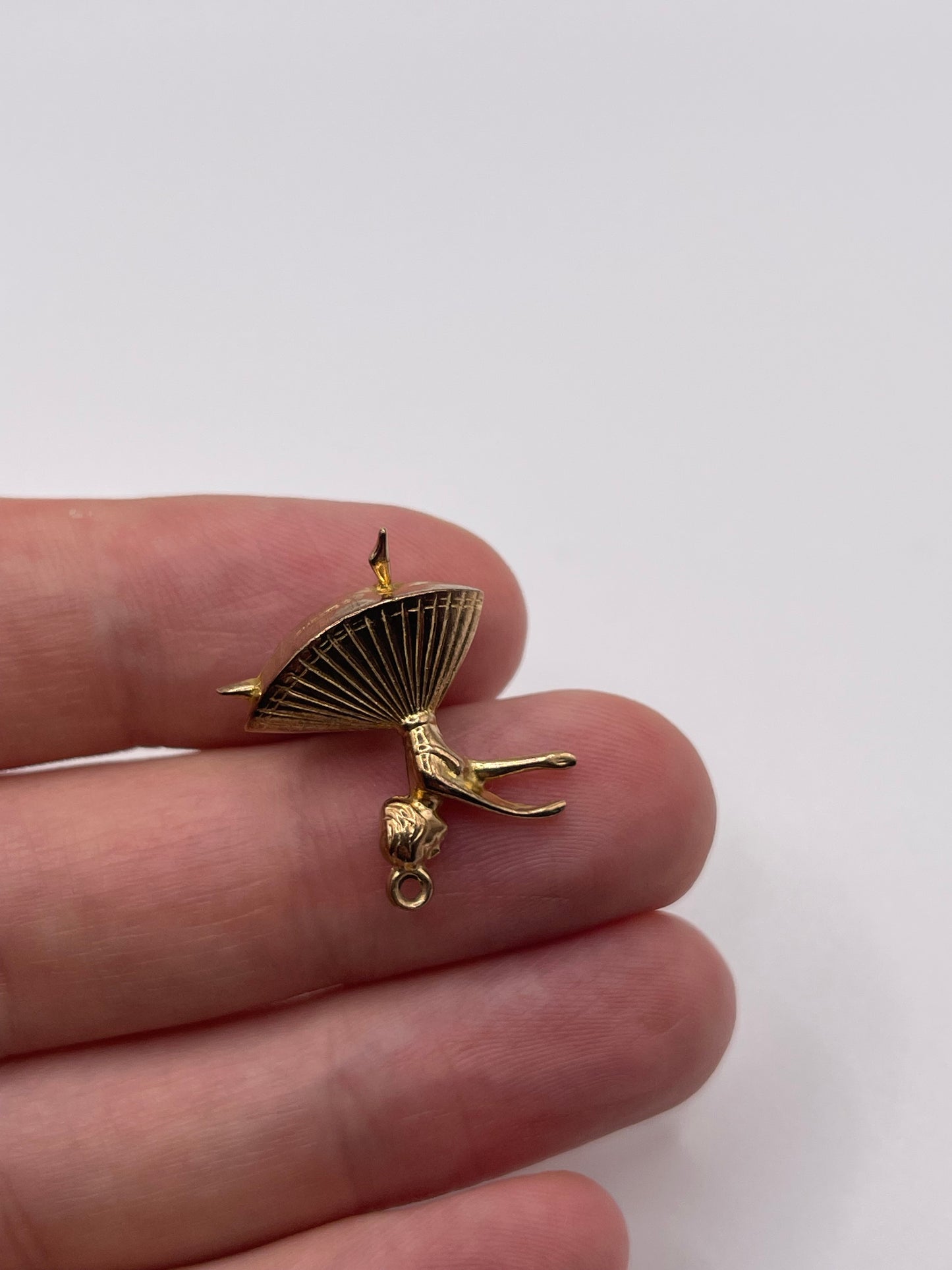 9ct gold dancer charm