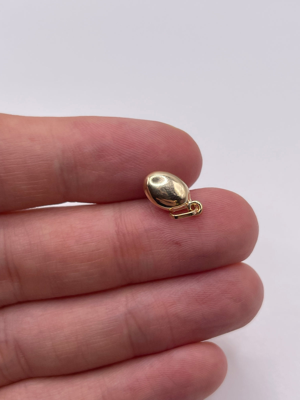 9ct gold coffee bean charm