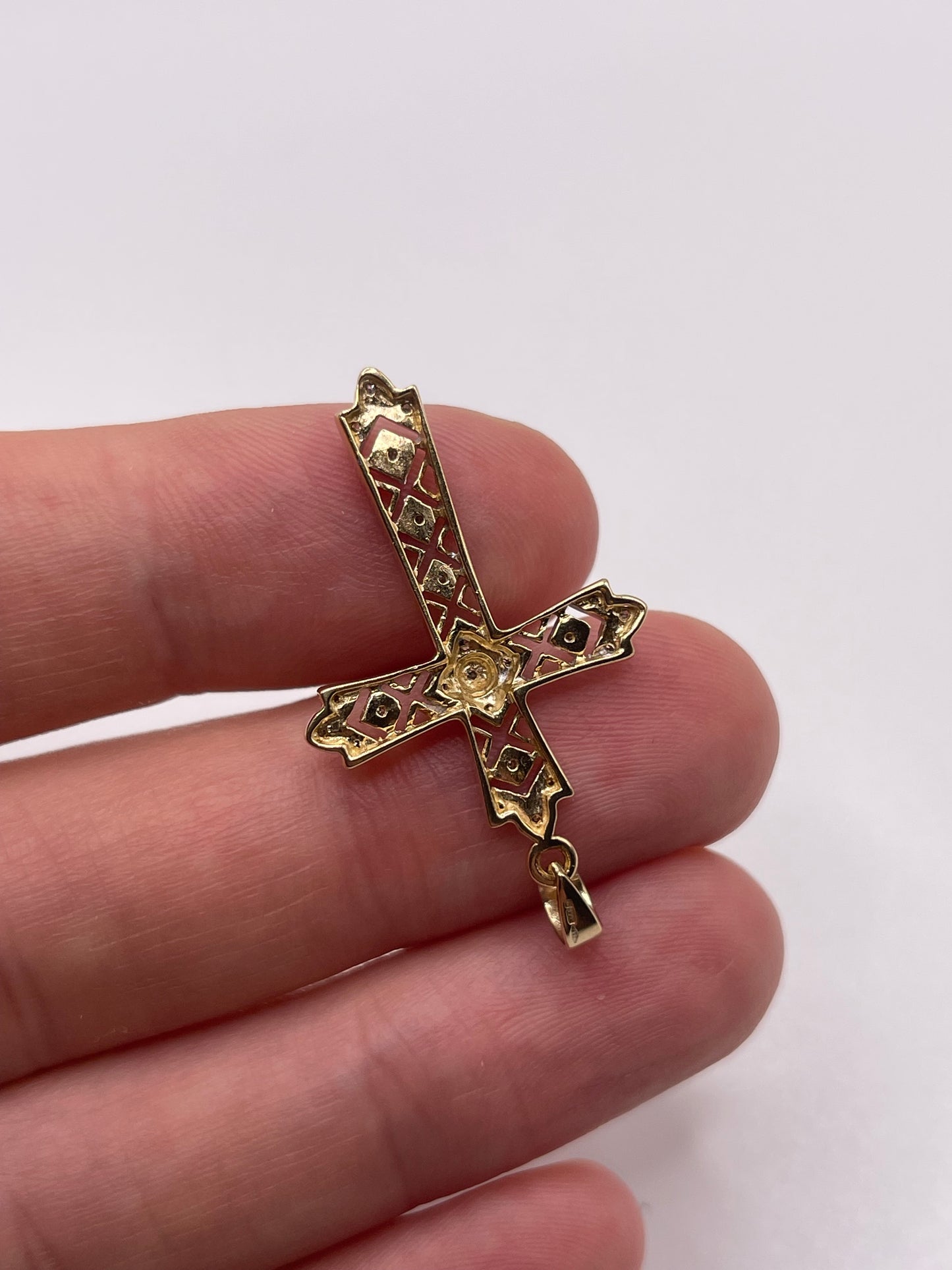 9ct gold diamond cross pendant