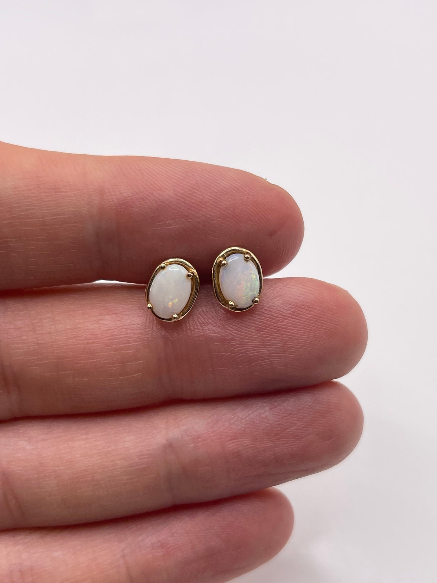 9ct gold opal earrings