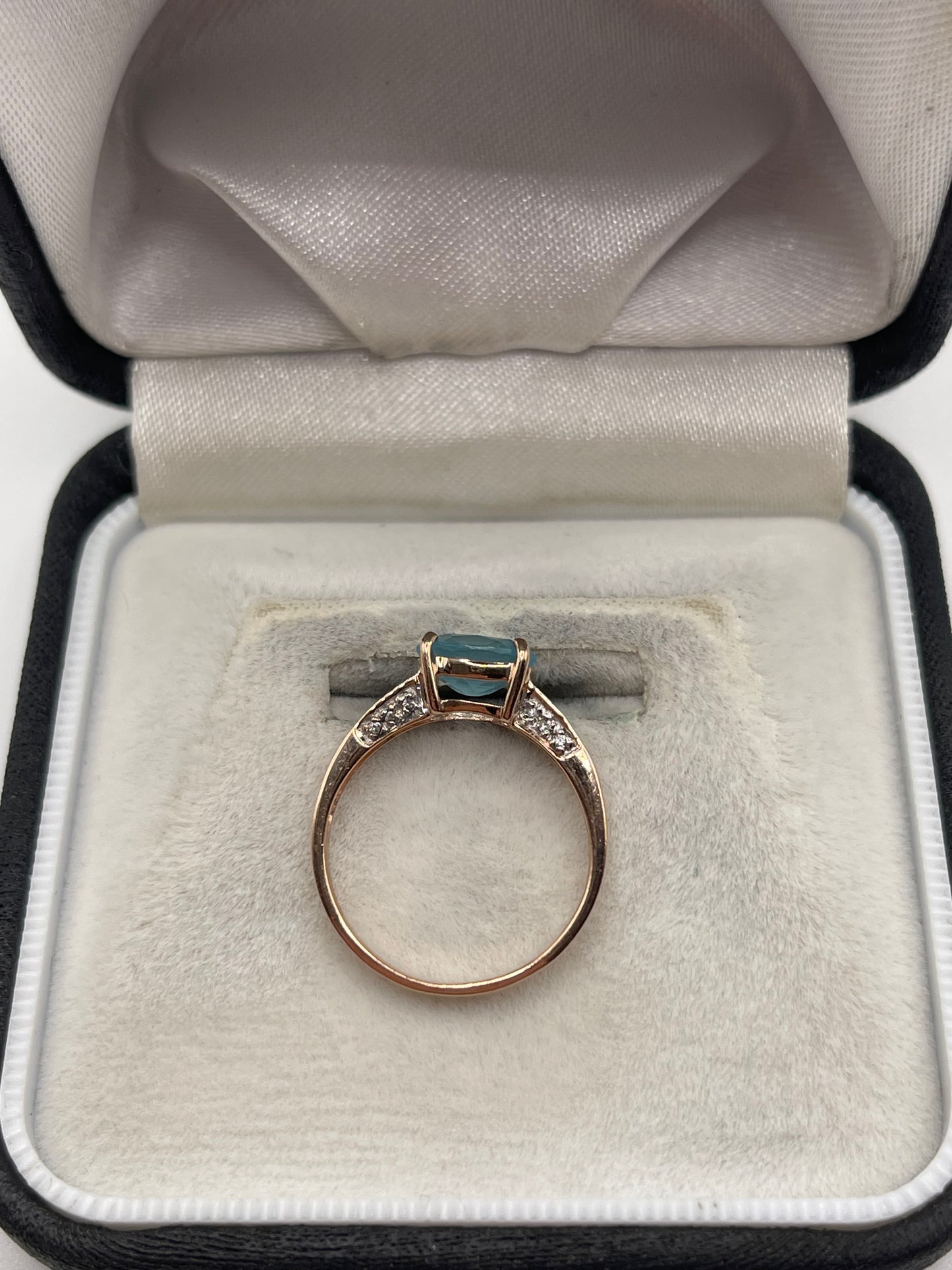 9ct rose gold apatite and zircon ring